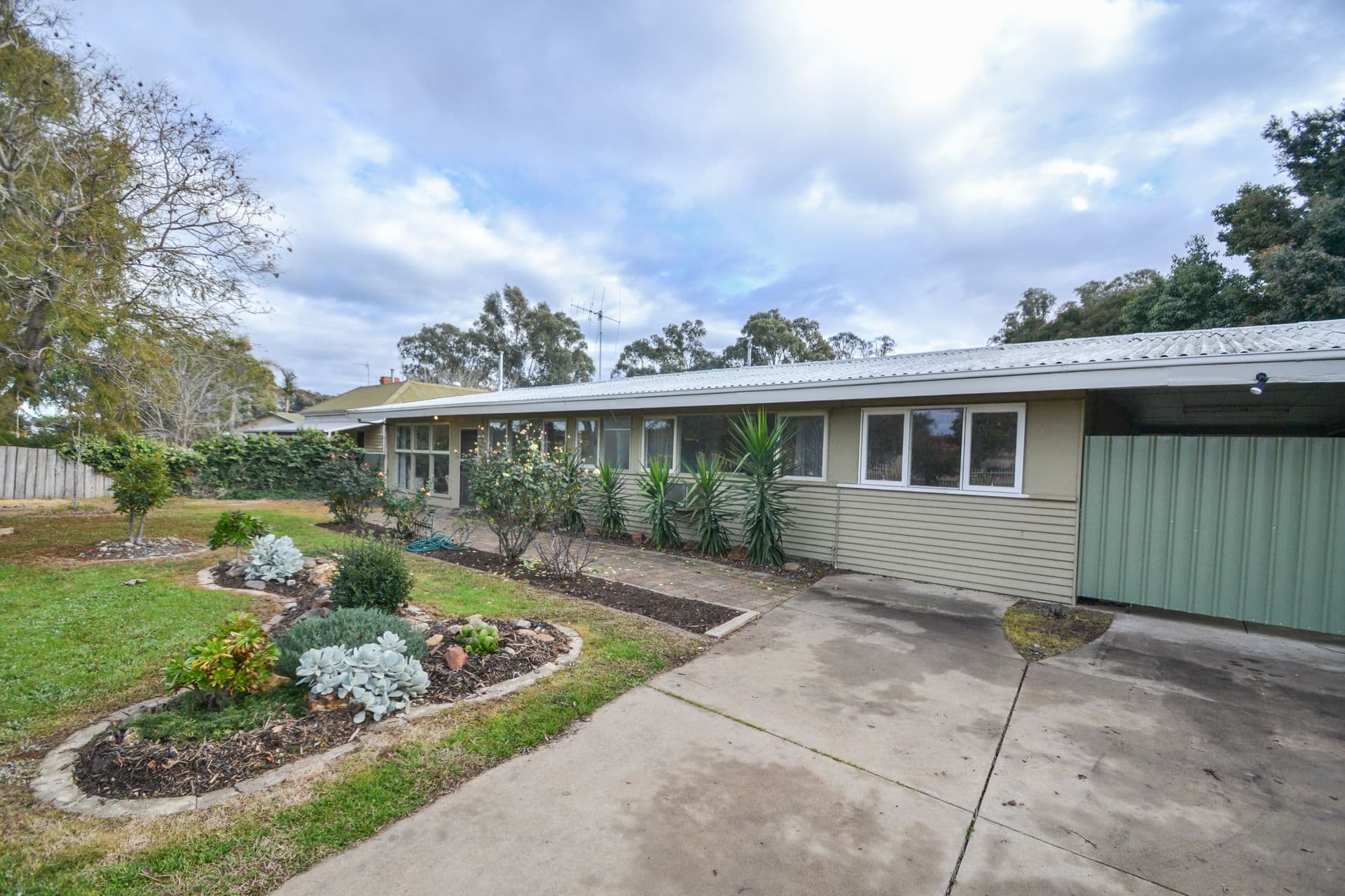 152 Goulburn Road, Echuca, VIC, 3564, Echuca - Thumbnail 2