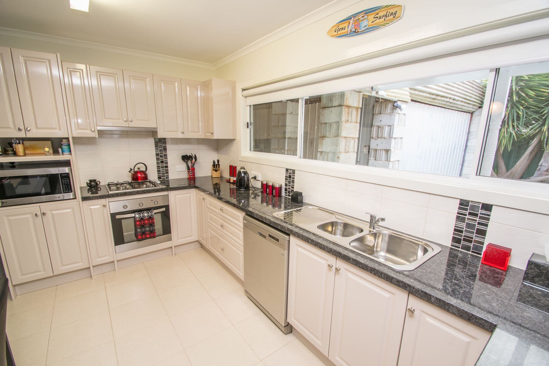 86 Hovell Street, Echuca, VIC, 3564, Echuca - Thumbnail 2