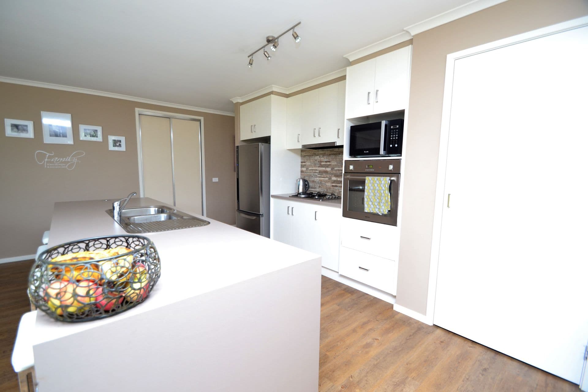 2 Amy Place, Echuca, VIC, 3564, Echuca - Thumbnail 5