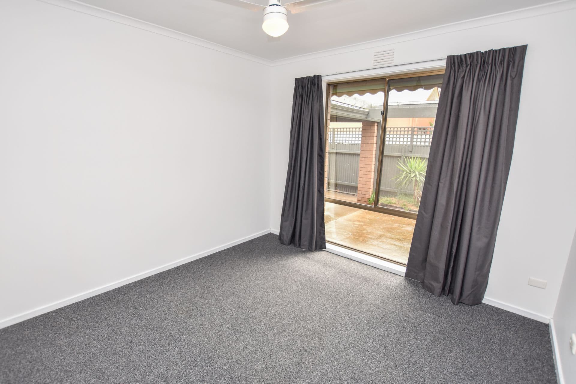8 Moore Street, Echuca, VIC, 3564, Echuca - Thumbnail 4