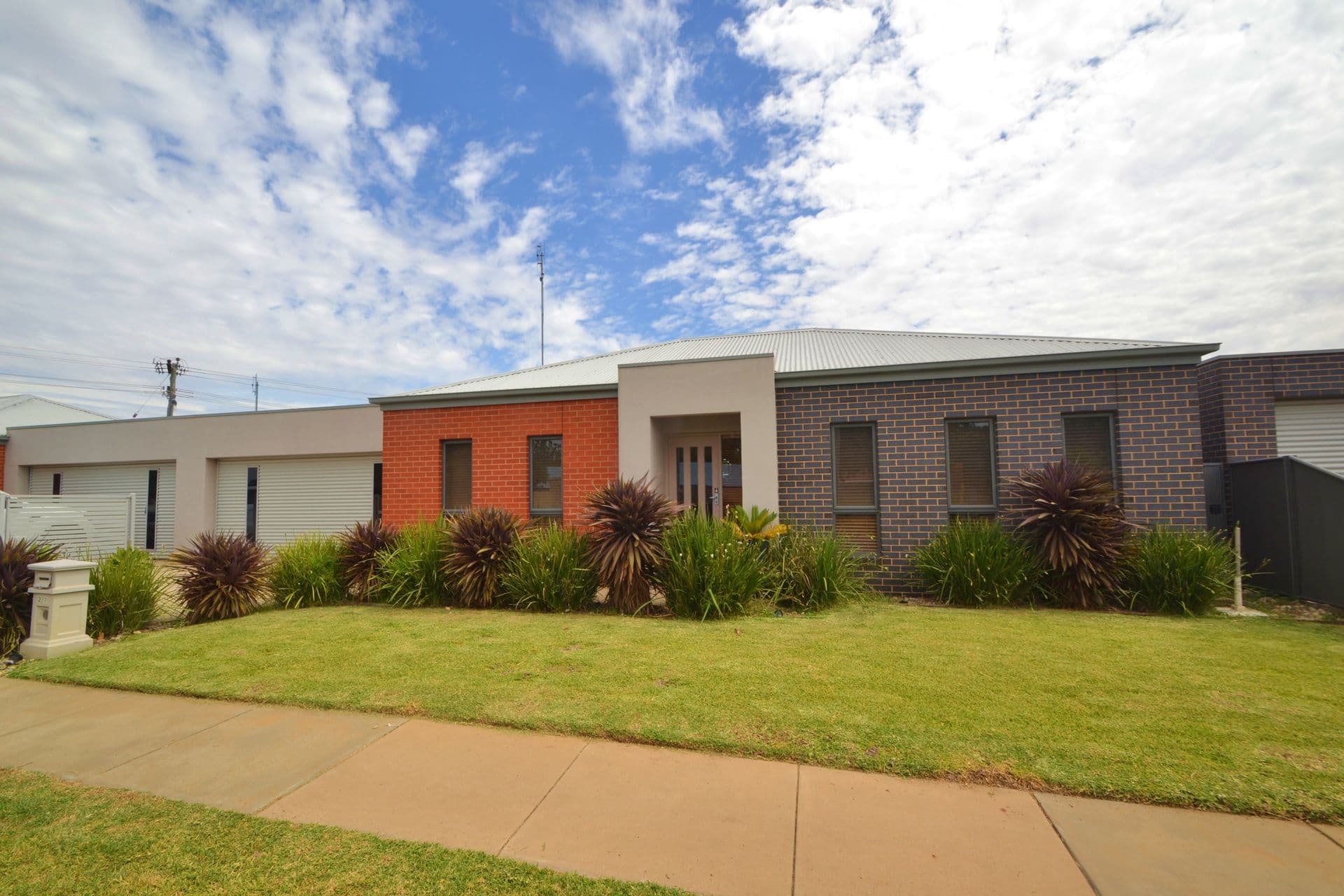 2/1 Jacana Avenue, Moama, NSW, 2731, Moama - Image 1