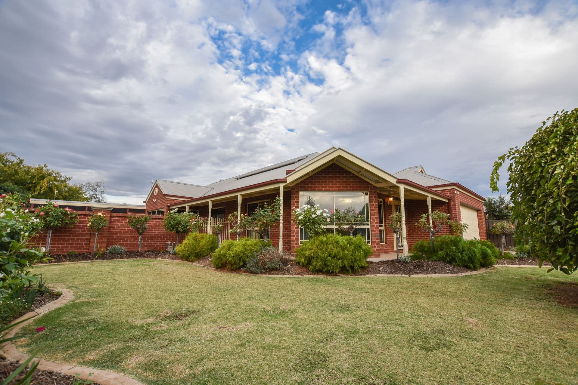 19 Deakin Grove, Tongala, VIC, 3621, Tongala - Thumbnail 2