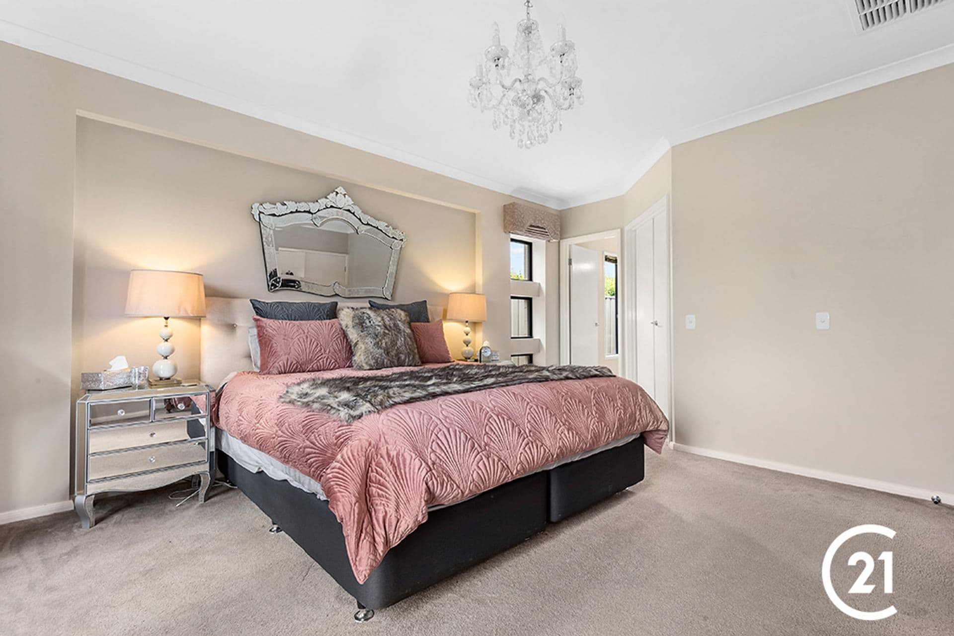 6 Westin Place, Echuca, VIC, 3564, Echuca - Thumbnail 2