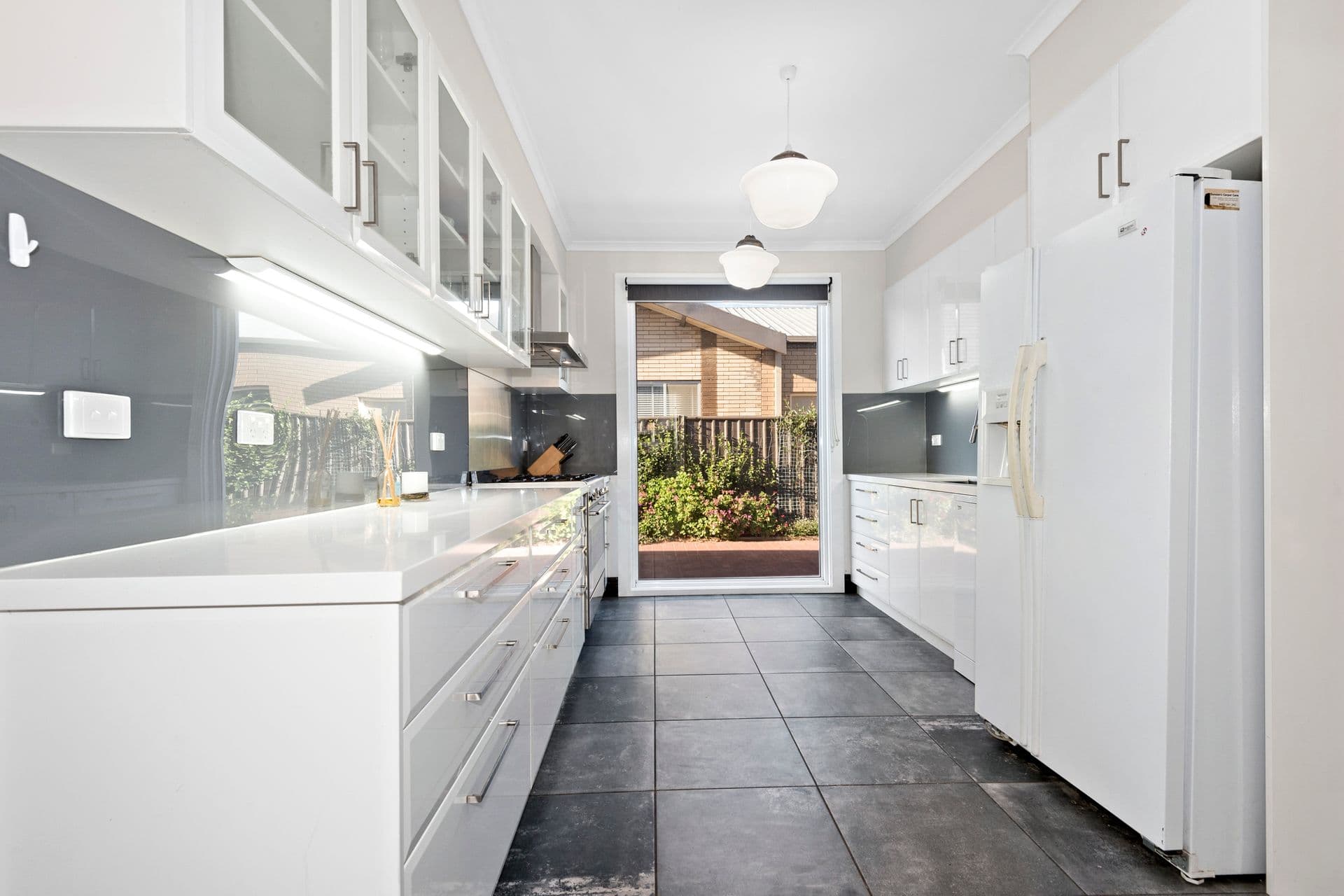 33 Mitchell Street, Echuca, VIC, 3564, Echuca - Thumbnail 3