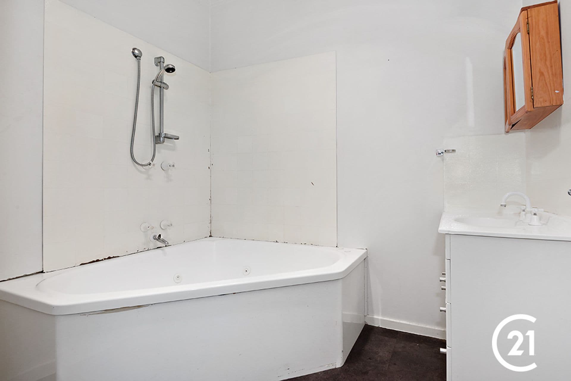 21 Mitchell Street, Echuca, VIC, 3564, Echuca - Thumbnail 7