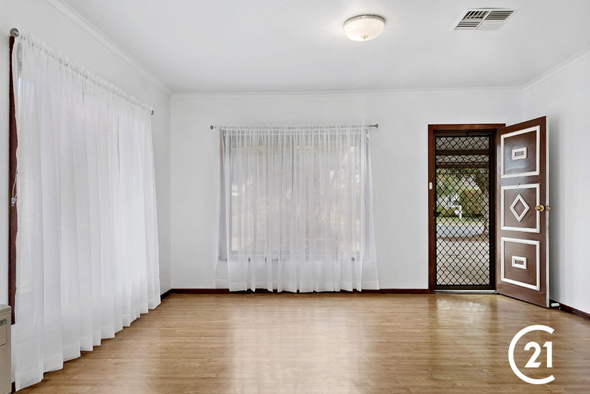 15  McKenzie Street, Echuca, VIC, 3564, Echuca - Thumbnail 2