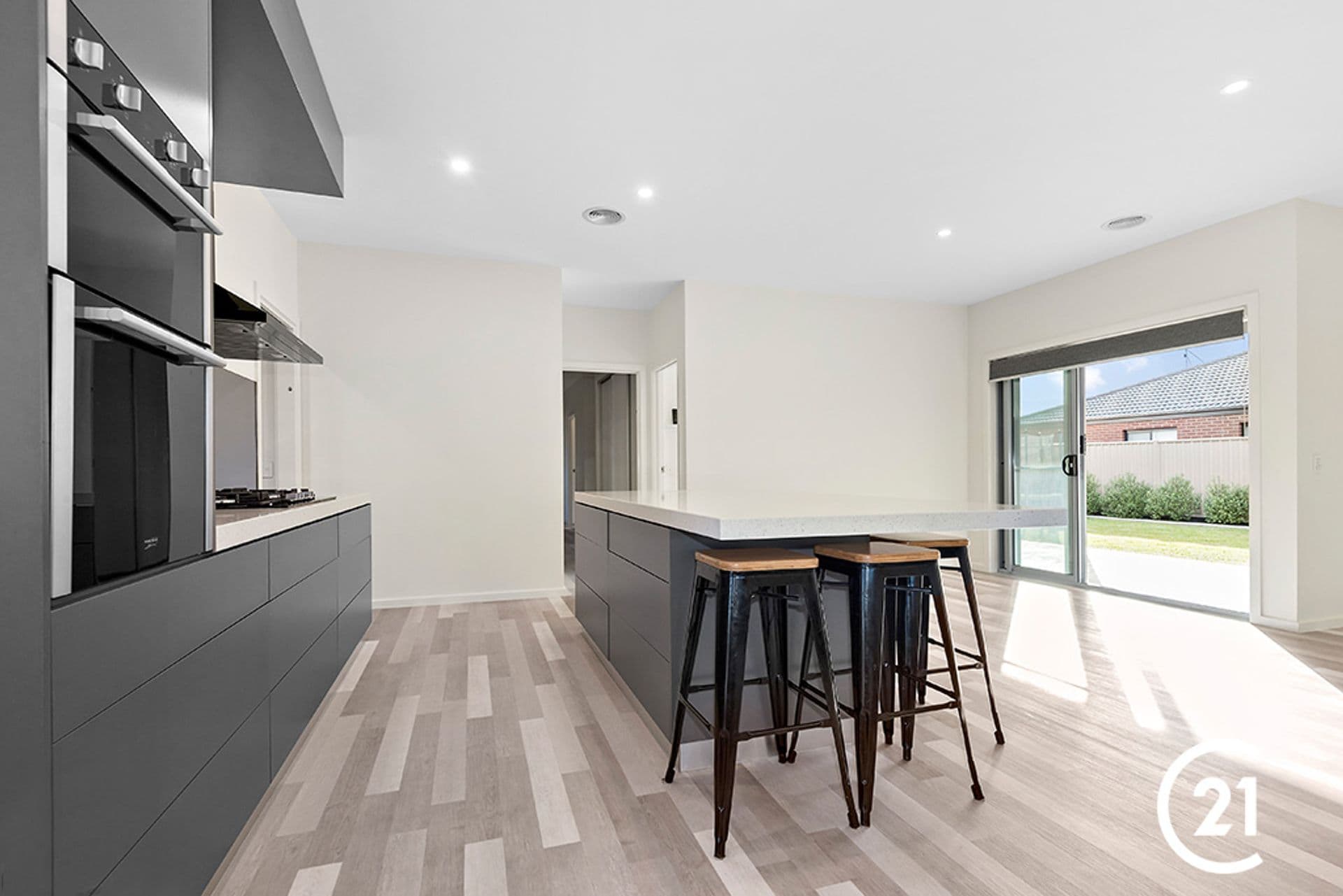 21 Cochrane Street, Echuca, VIC, 3564, Echuca - Thumbnail 3