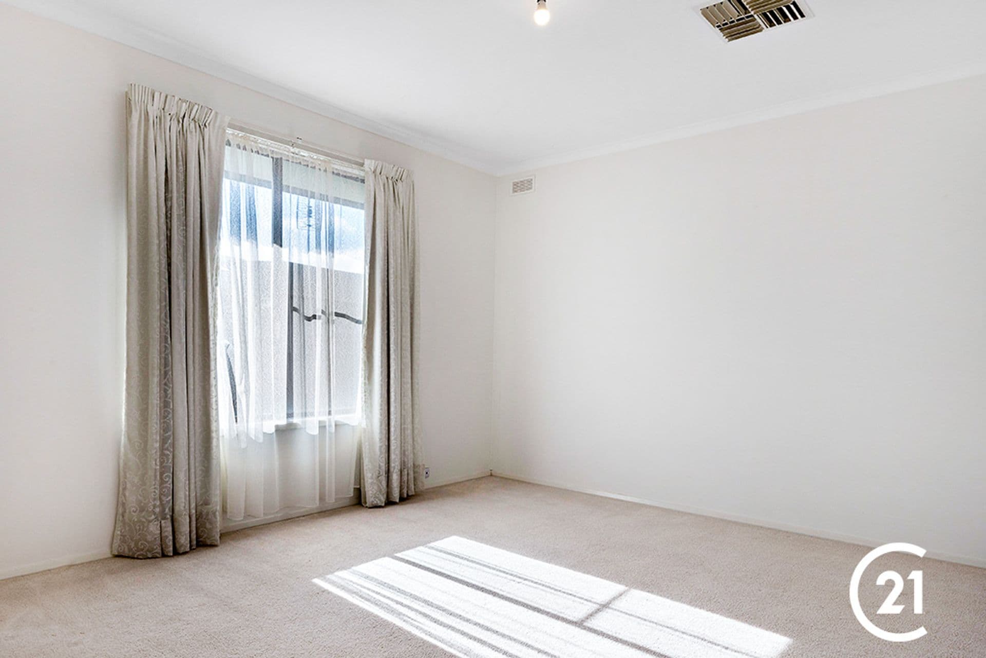 68 Shackell Street, Echuca, VIC, 3564, Echuca - Thumbnail 7