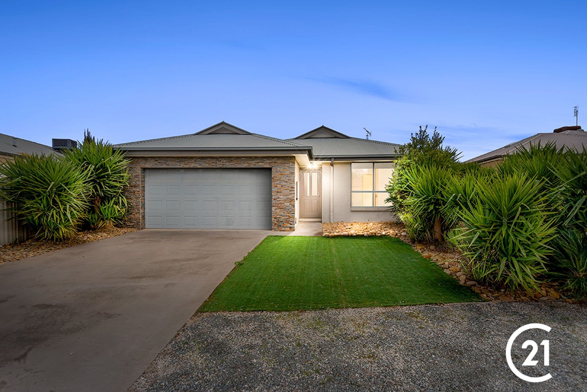 7 Kingfisher Drive West, Moama, NSW, 2731, Moama - Image 1