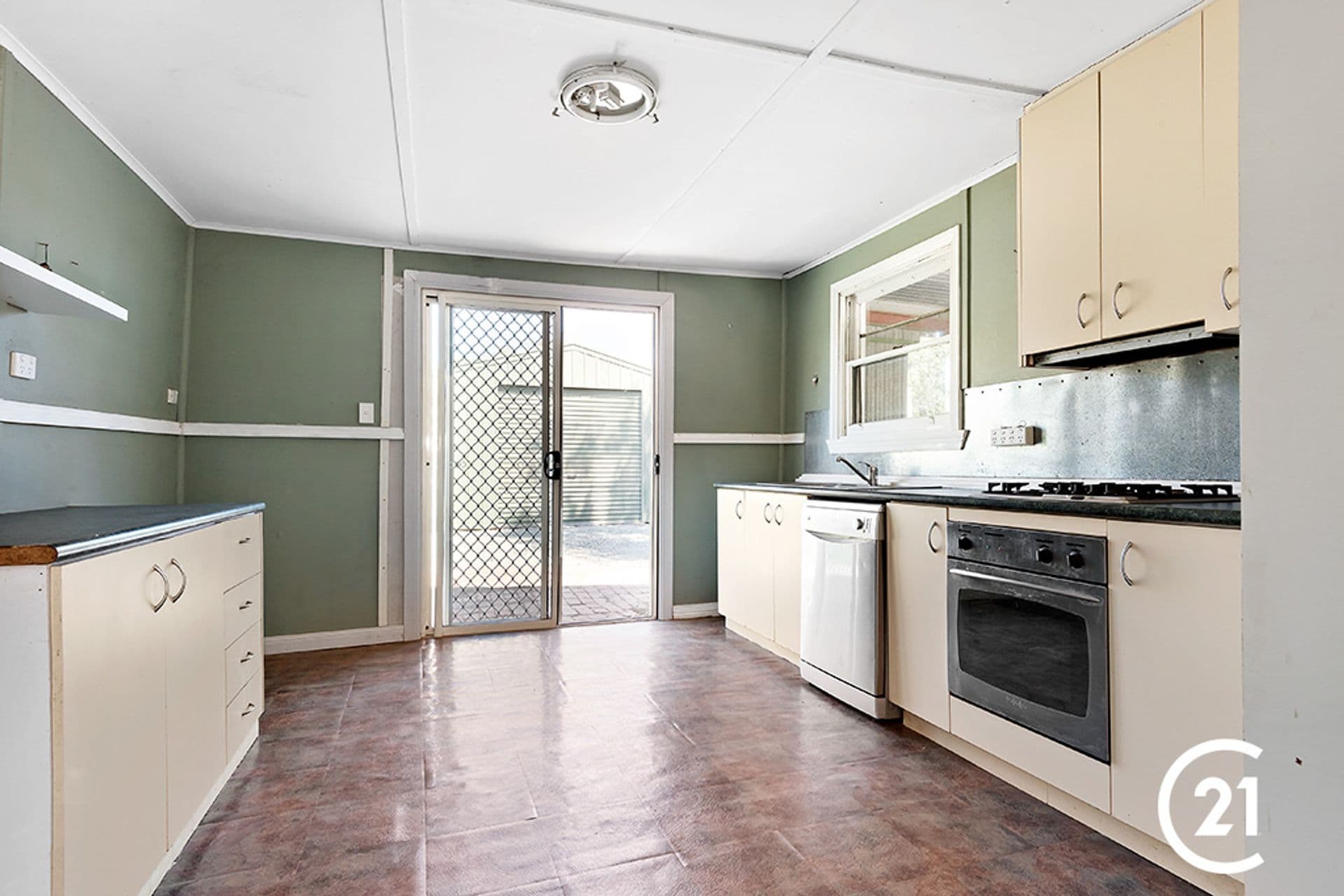 25 Moama Street, Echuca, VIC, 3564, Echuca - Thumbnail 3