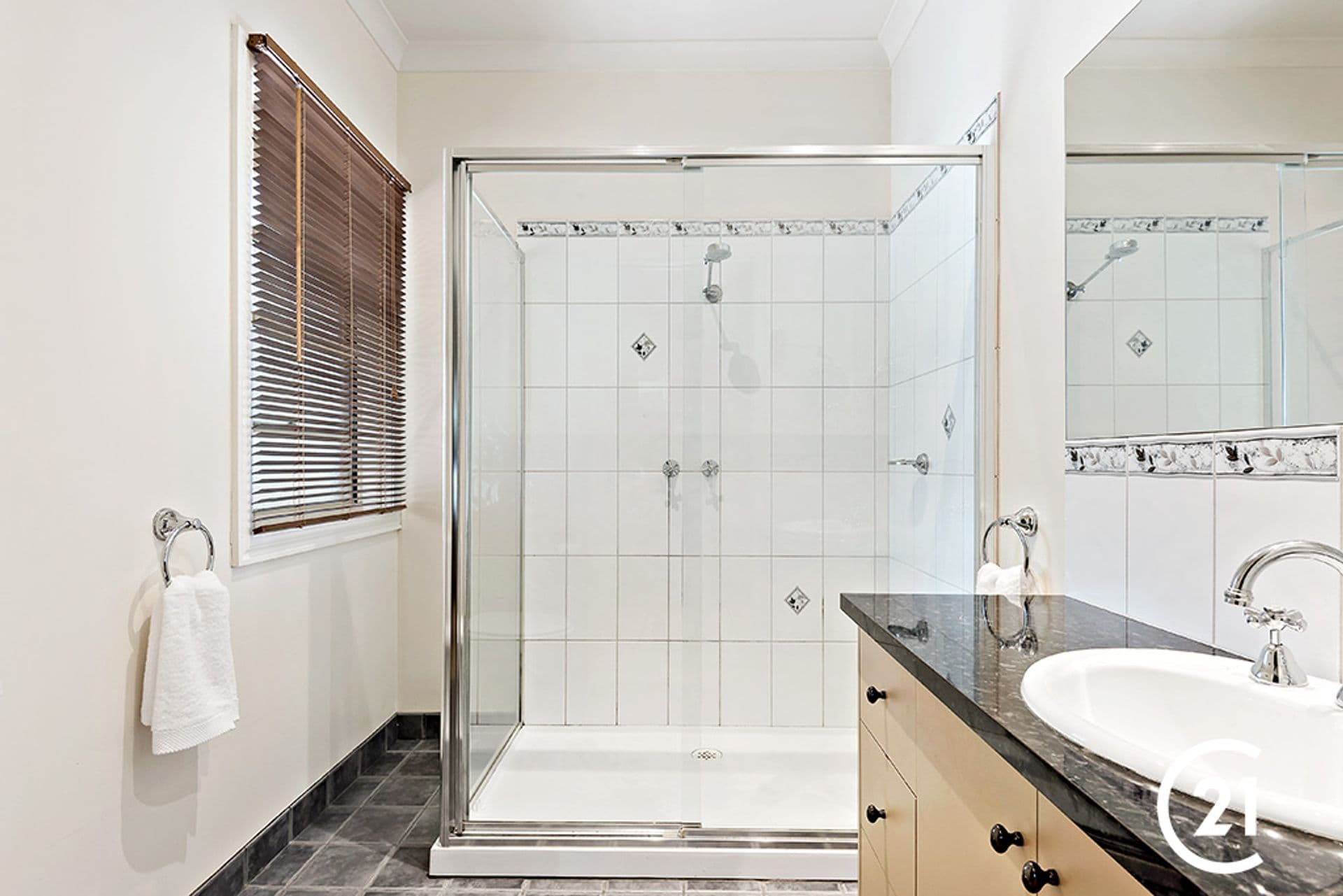 13 Park Avenue, Echuca, VIC, 3564, Echuca - Thumbnail 7