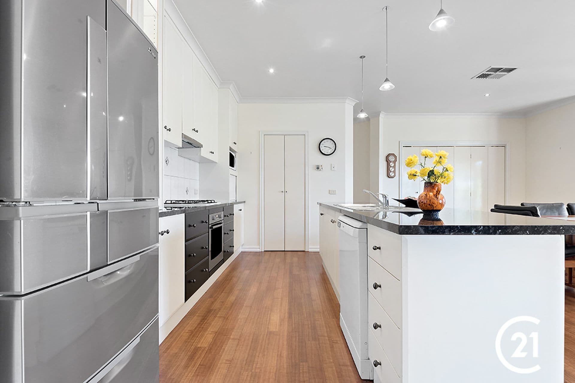 13 Park Avenue, Echuca, VIC, 3564, Echuca - Thumbnail 2