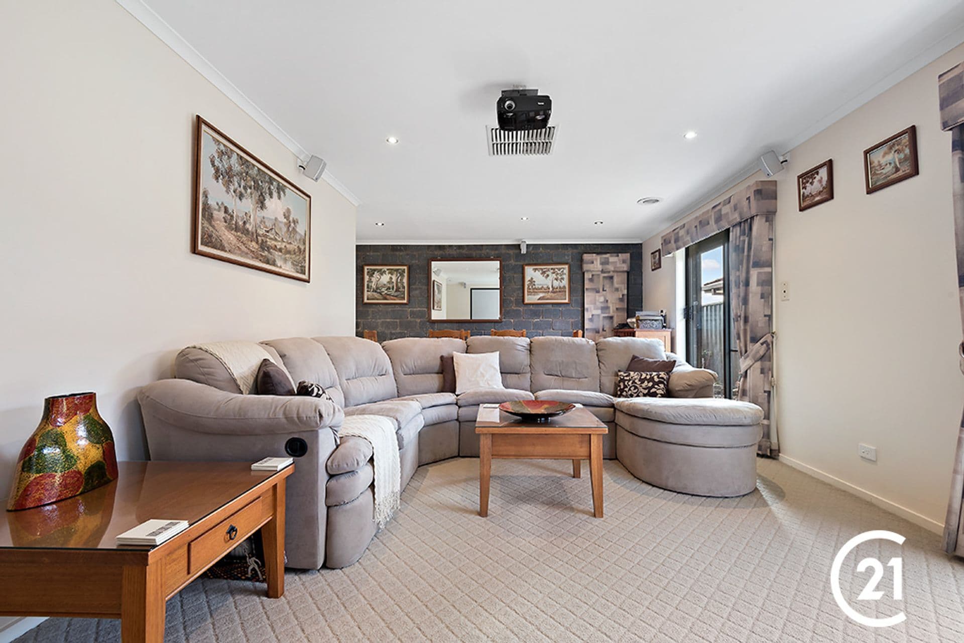 19 Illawarra Drive, Echuca, VIC, 3564, Echuca - Thumbnail 6