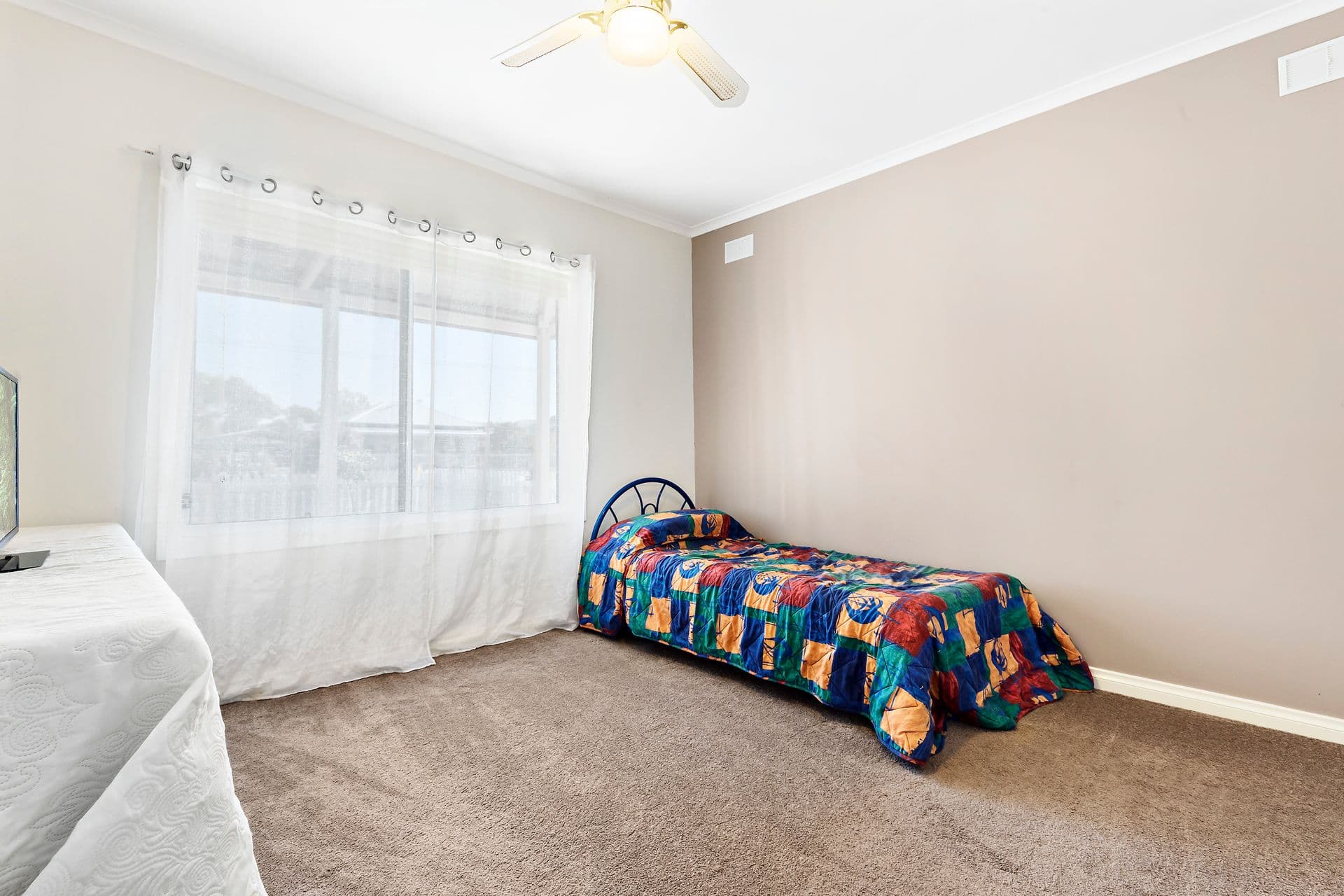 86 Hovell Street, Echuca, VIC, 3564, Echuca - Thumbnail 7