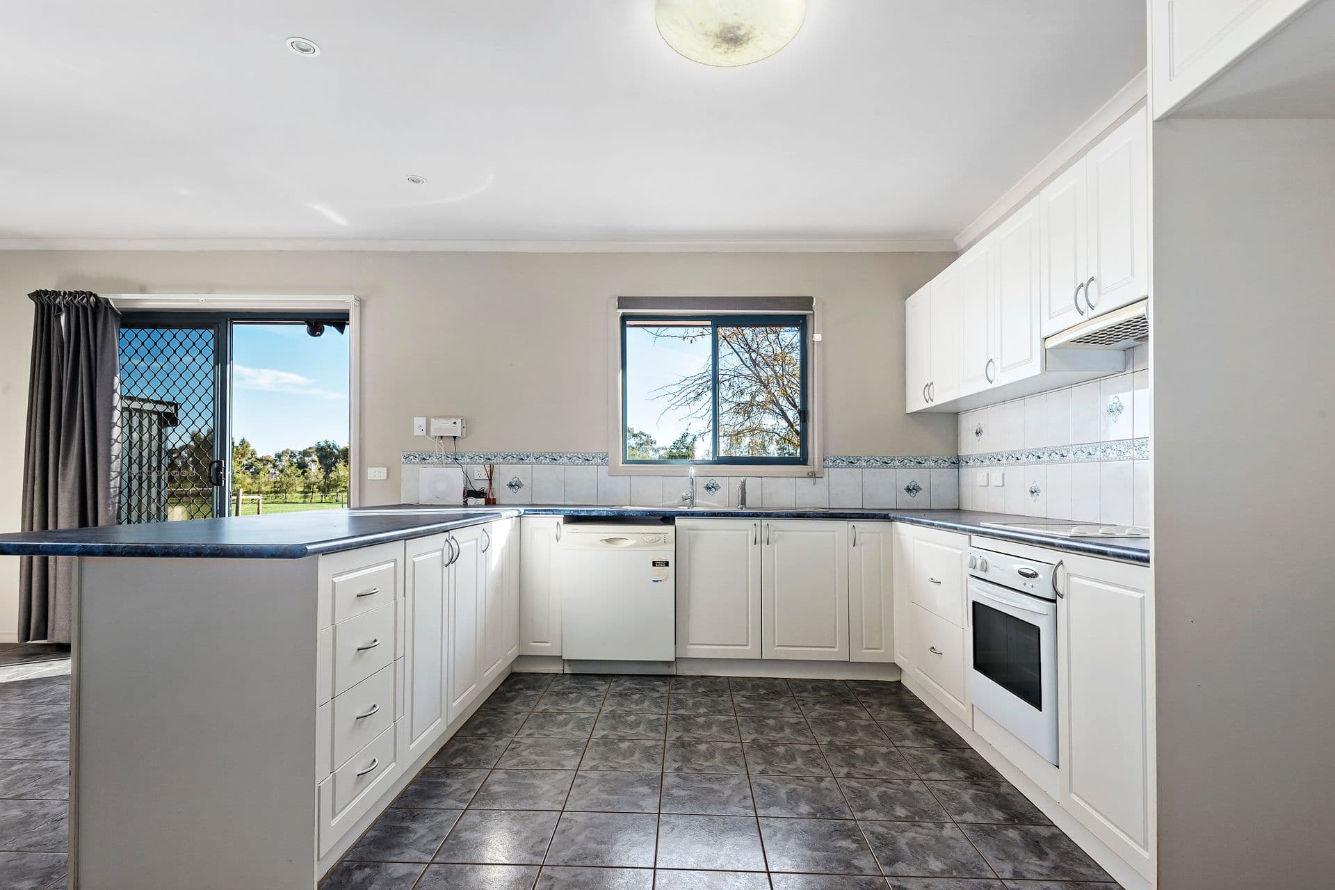 897 Murphy Road, Koyuga, VIC, 3622, Koyuga - Thumbnail 4