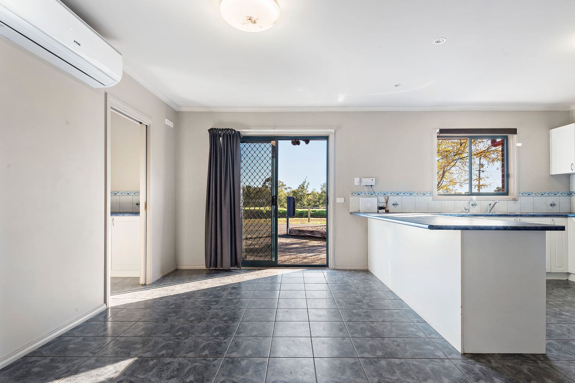 897 Murphy Road, Koyuga, VIC, 3622, Koyuga - Thumbnail 6