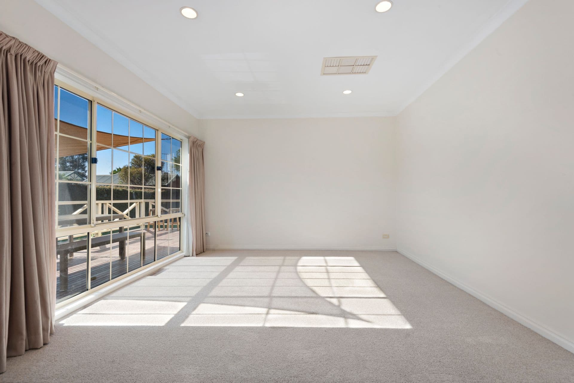 243 Eyre Street, Echuca, VIC, 3564, Echuca - Thumbnail 4