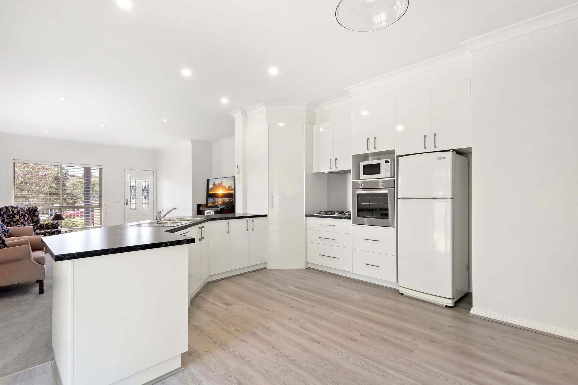76 Haverfield Street, Echuca, VIC, 3564, Echuca - Thumbnail 2