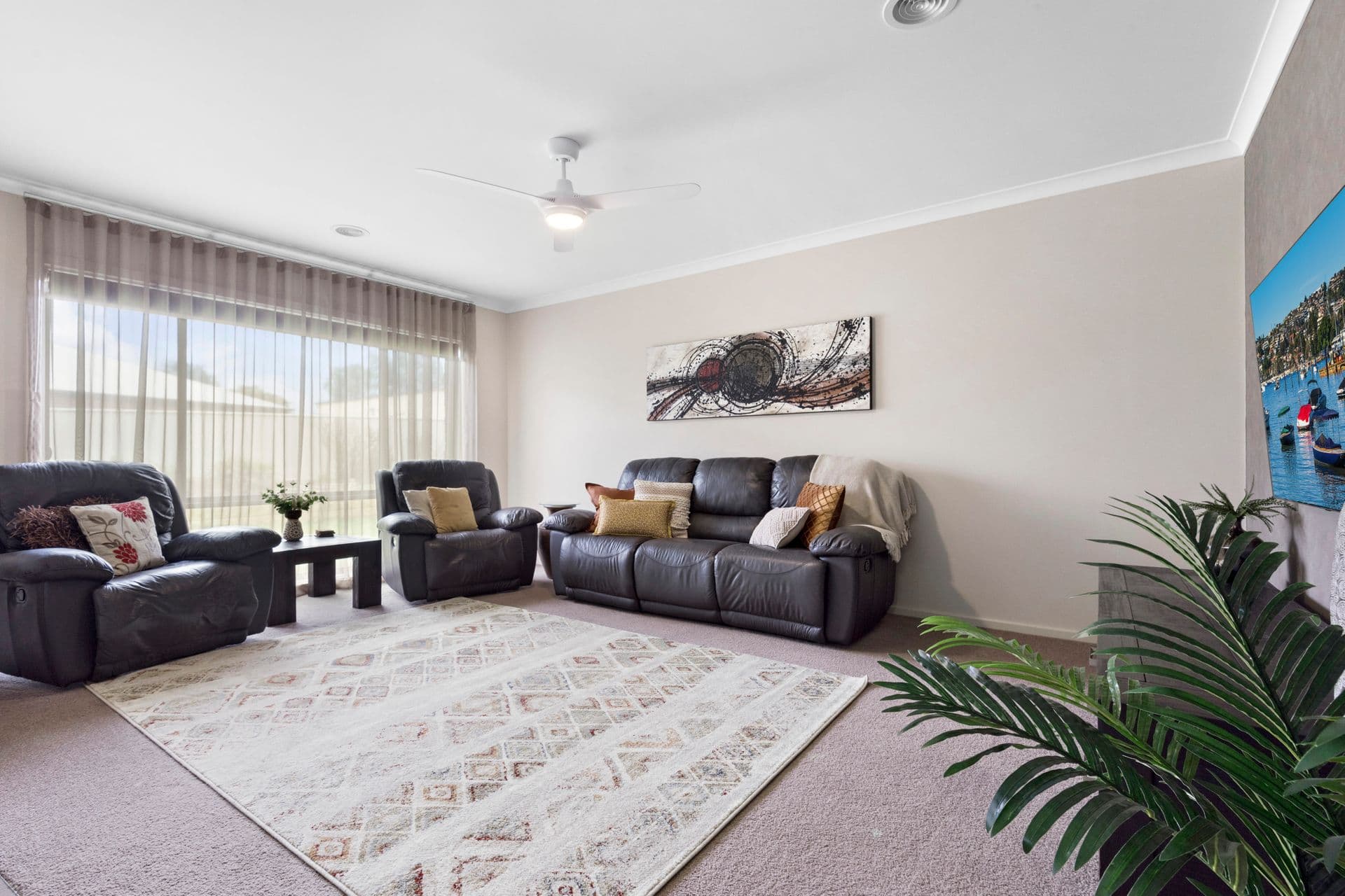 6 Visca Court, Echuca, VIC, 3564, Echuca - Thumbnail 2