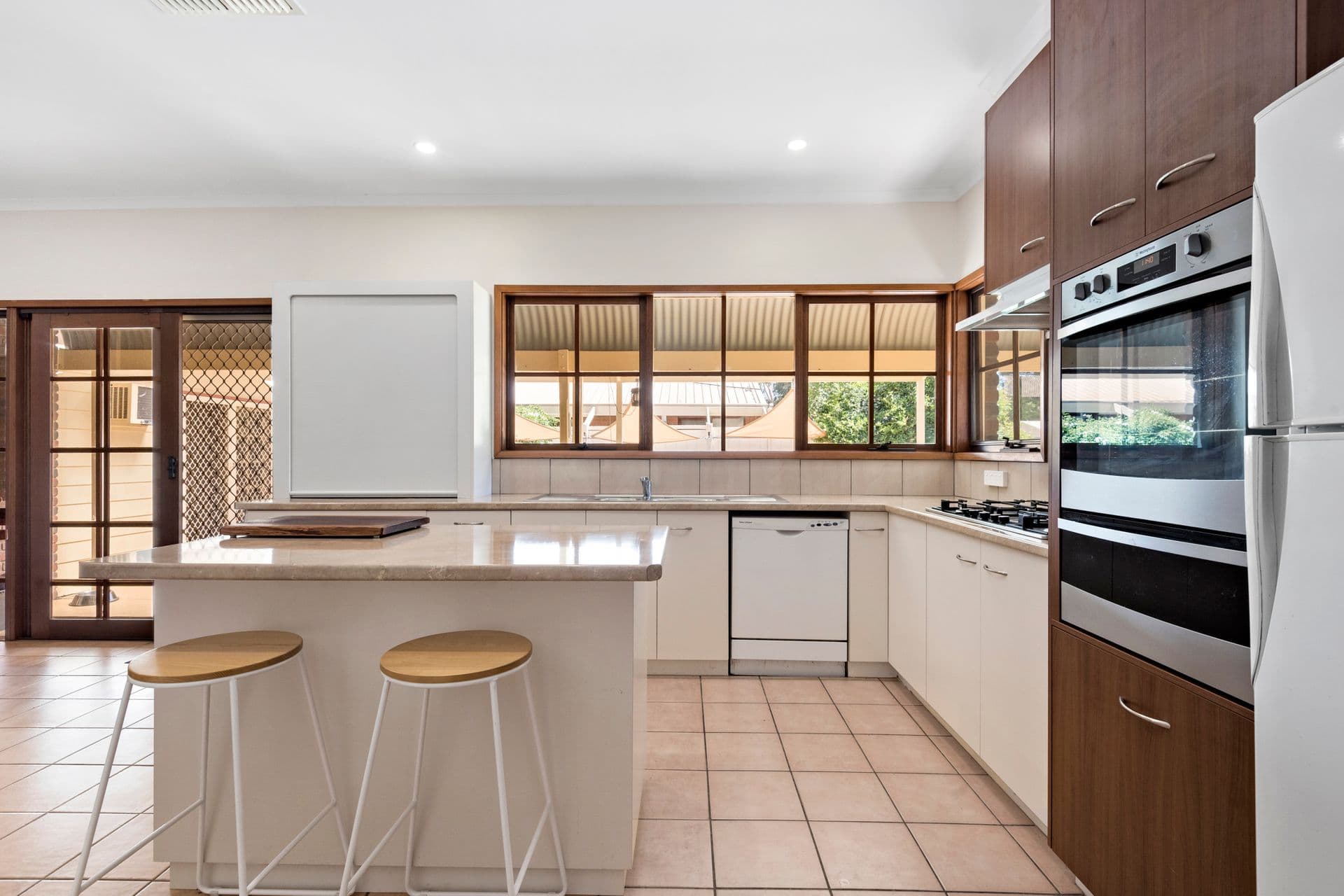 92 Stawell Street, Echuca, VIC, 3564, Echuca - Thumbnail 3