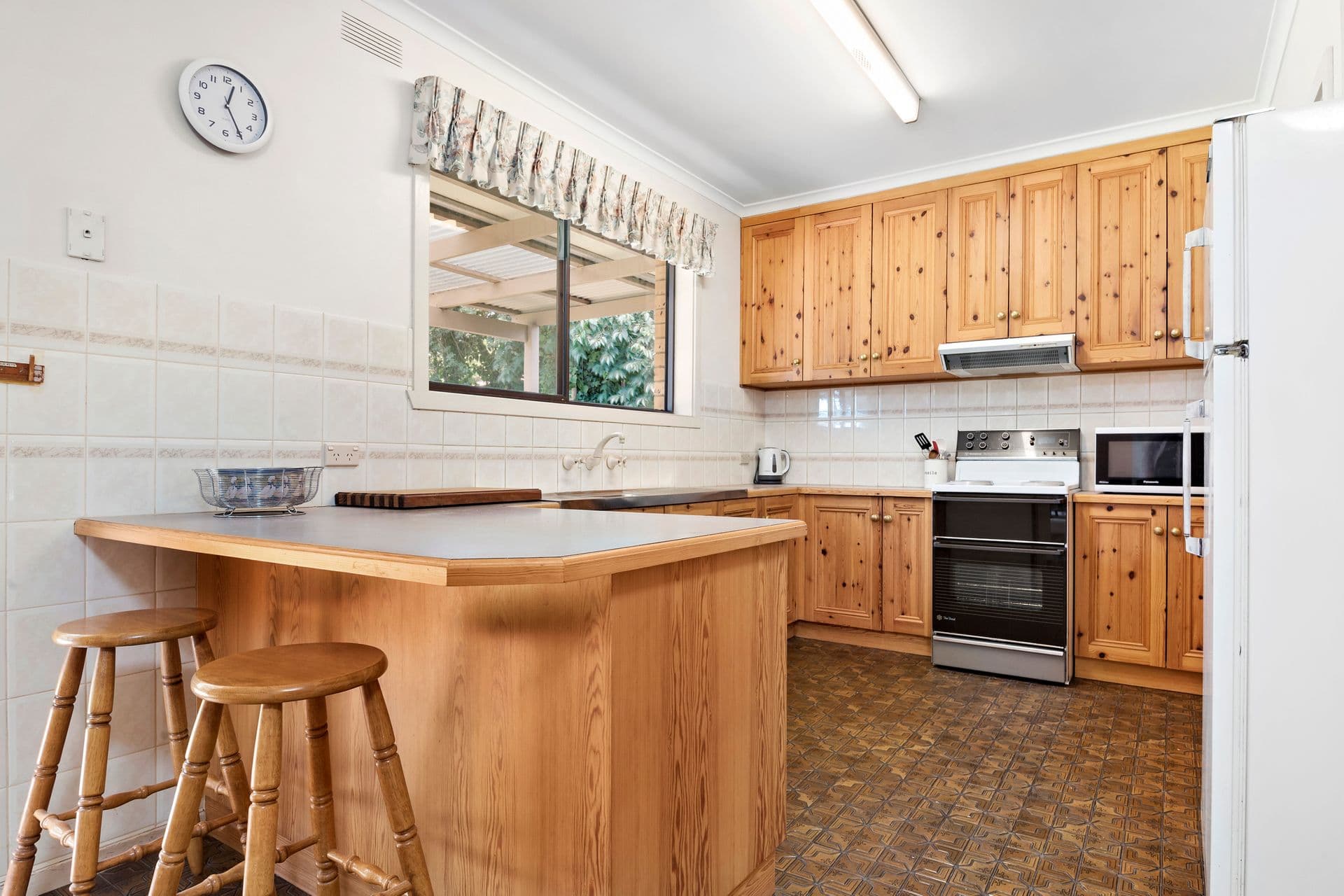 6 Rutley Crescent, Echuca, VIC, 3564, Echuca - Thumbnail 2