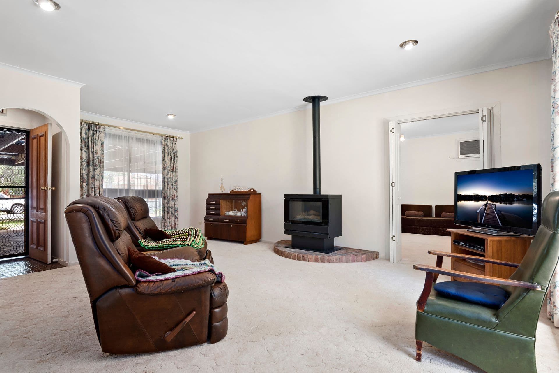 6 Rutley Crescent, Echuca, VIC, 3564, Echuca - Thumbnail 4