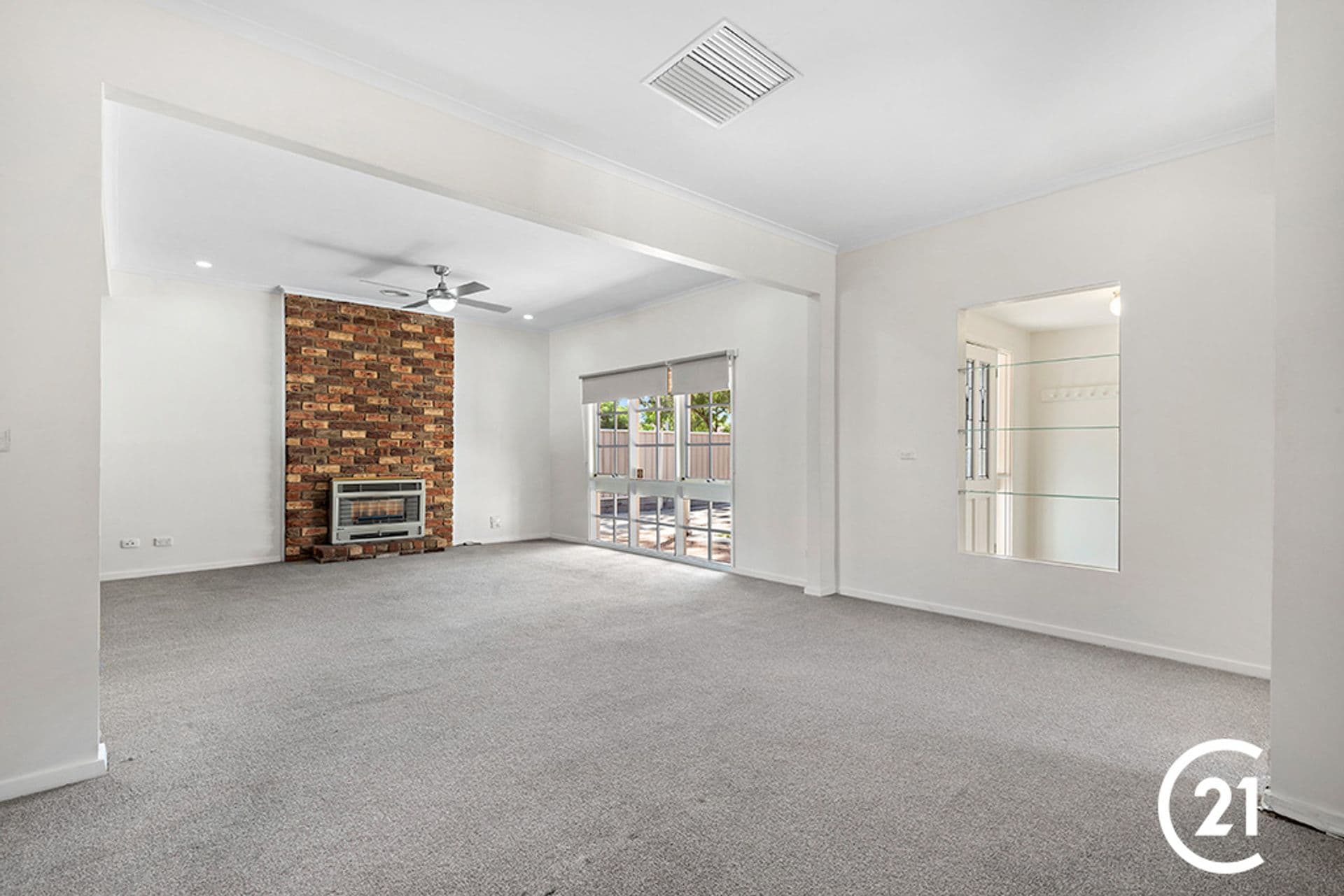 37 Landsborough Street, Echuca, VIC, 3564, Echuca - Thumbnail 2