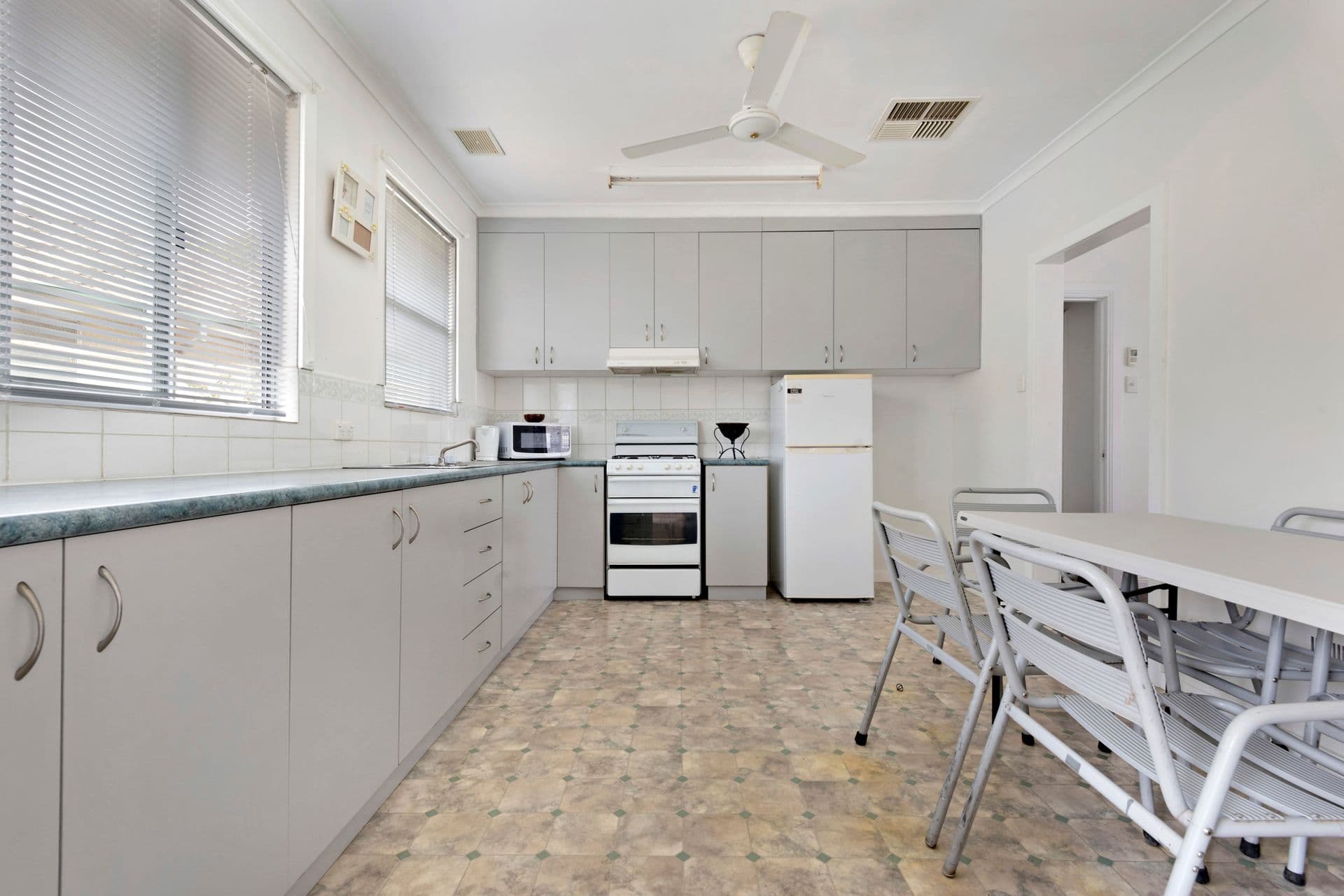 8 McKenzie Street, Echuca, VIC, 3564, Echuca - Thumbnail 6
