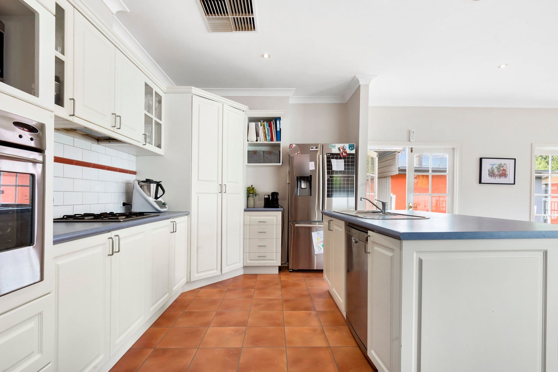 11 Civic Avenue, Echuca, VIC, 3564, Echuca - Thumbnail 2