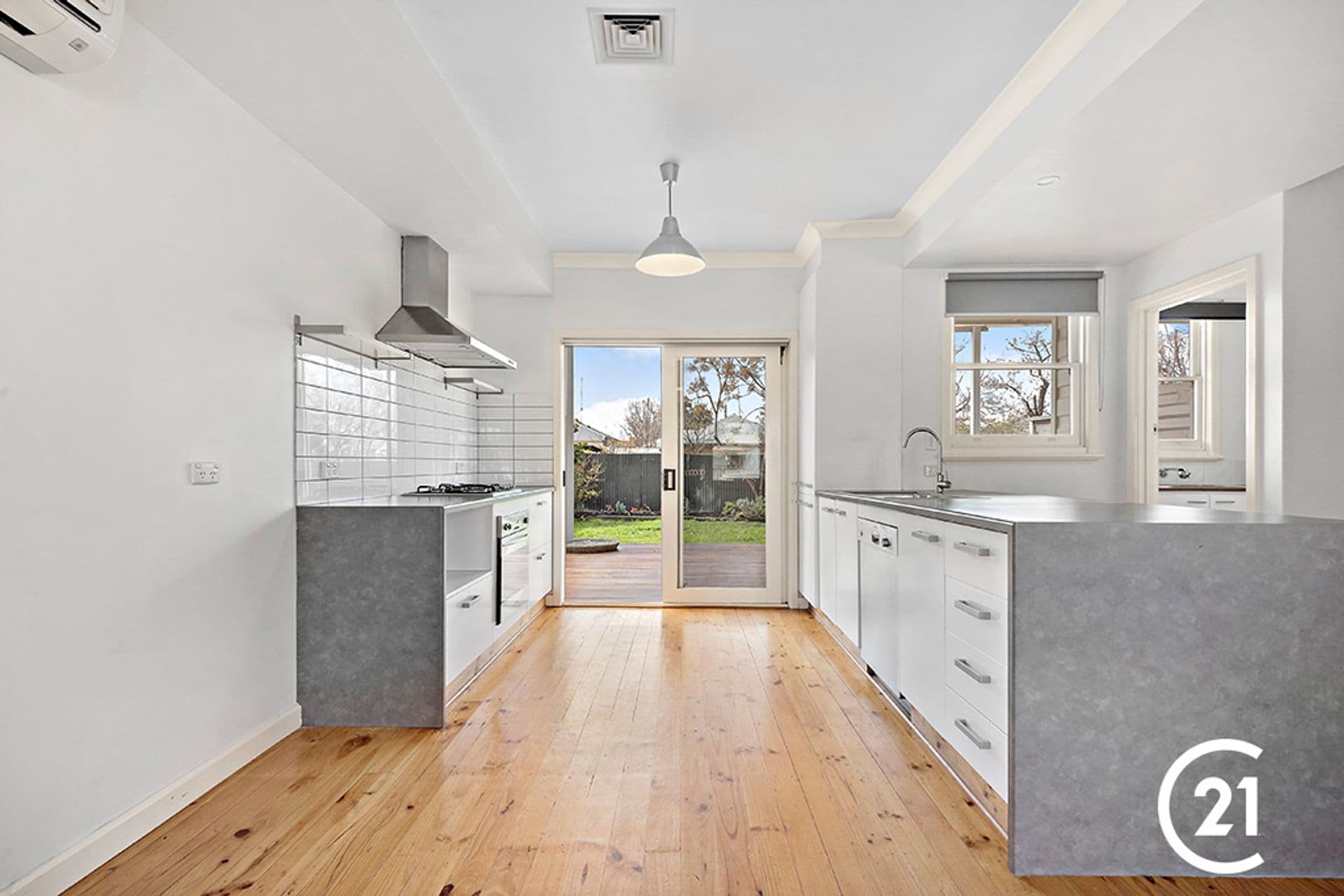 70 Mitchell Street, Echuca, VIC, 3564, Echuca - Thumbnail 2