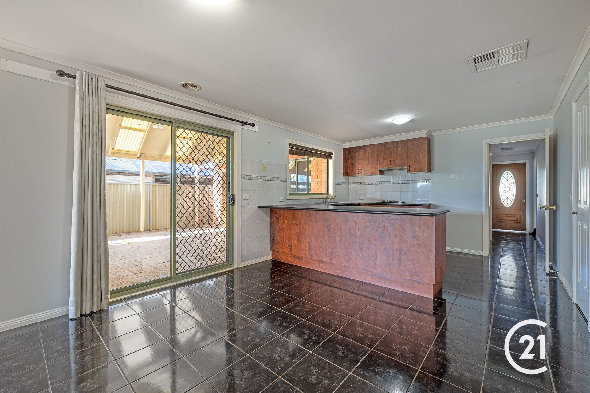 14 Pryor Street, Echuca, VIC, 3564, Echuca - Thumbnail 2