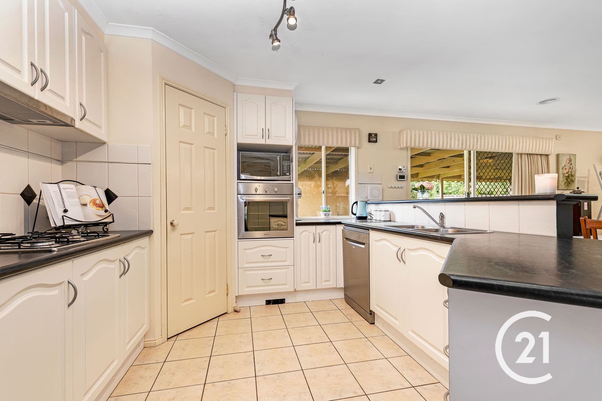 16 James Street, Echuca, VIC, 3564, Echuca - Thumbnail 7