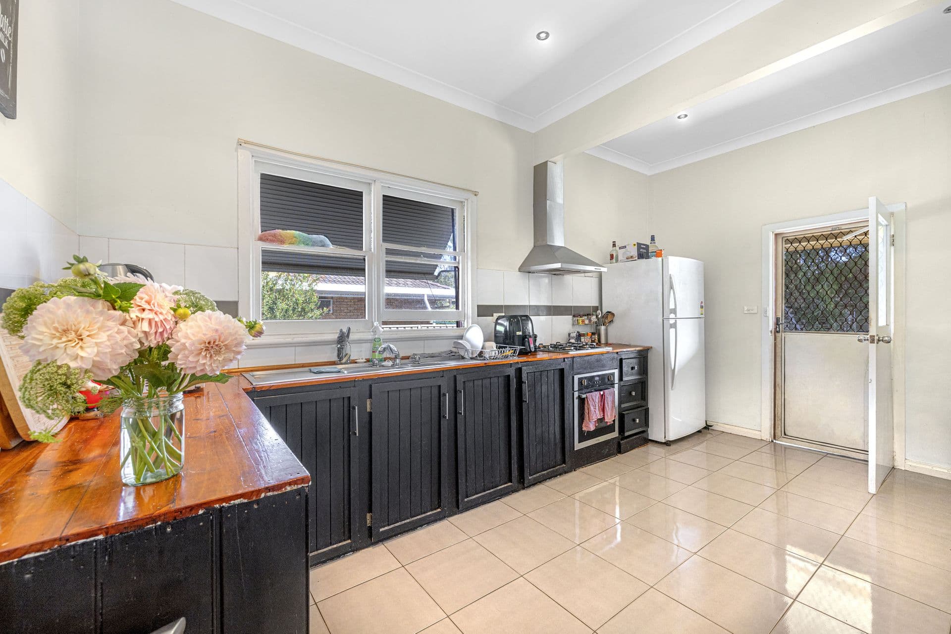 274 Ogilvie Avenue, Echuca, VIC, 3564, Echuca - Thumbnail 2