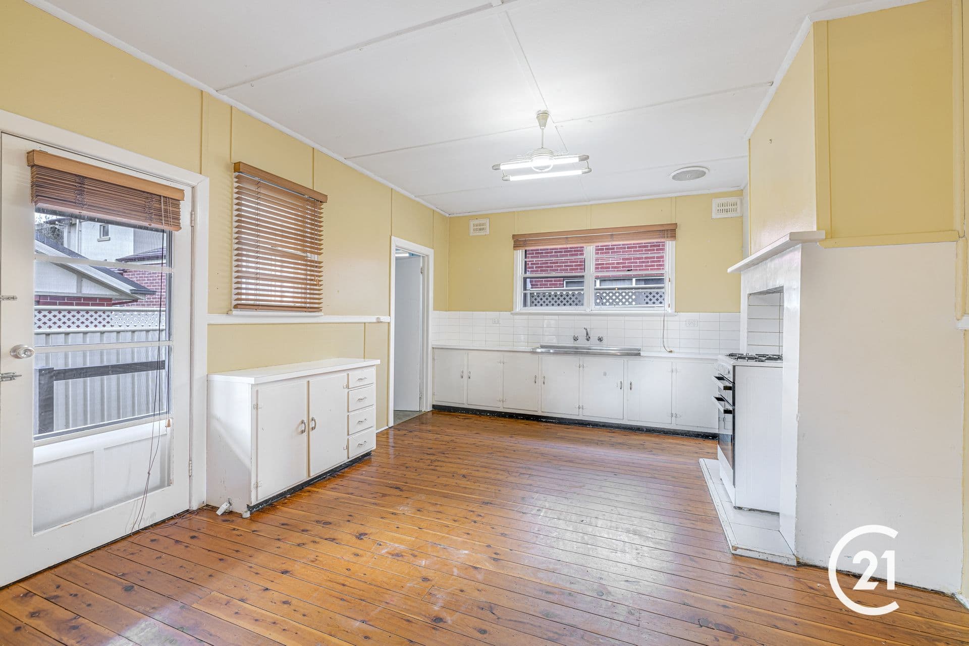 1/82 Haverfield Street, Echuca, VIC, 3564, Echuca - Thumbnail 2