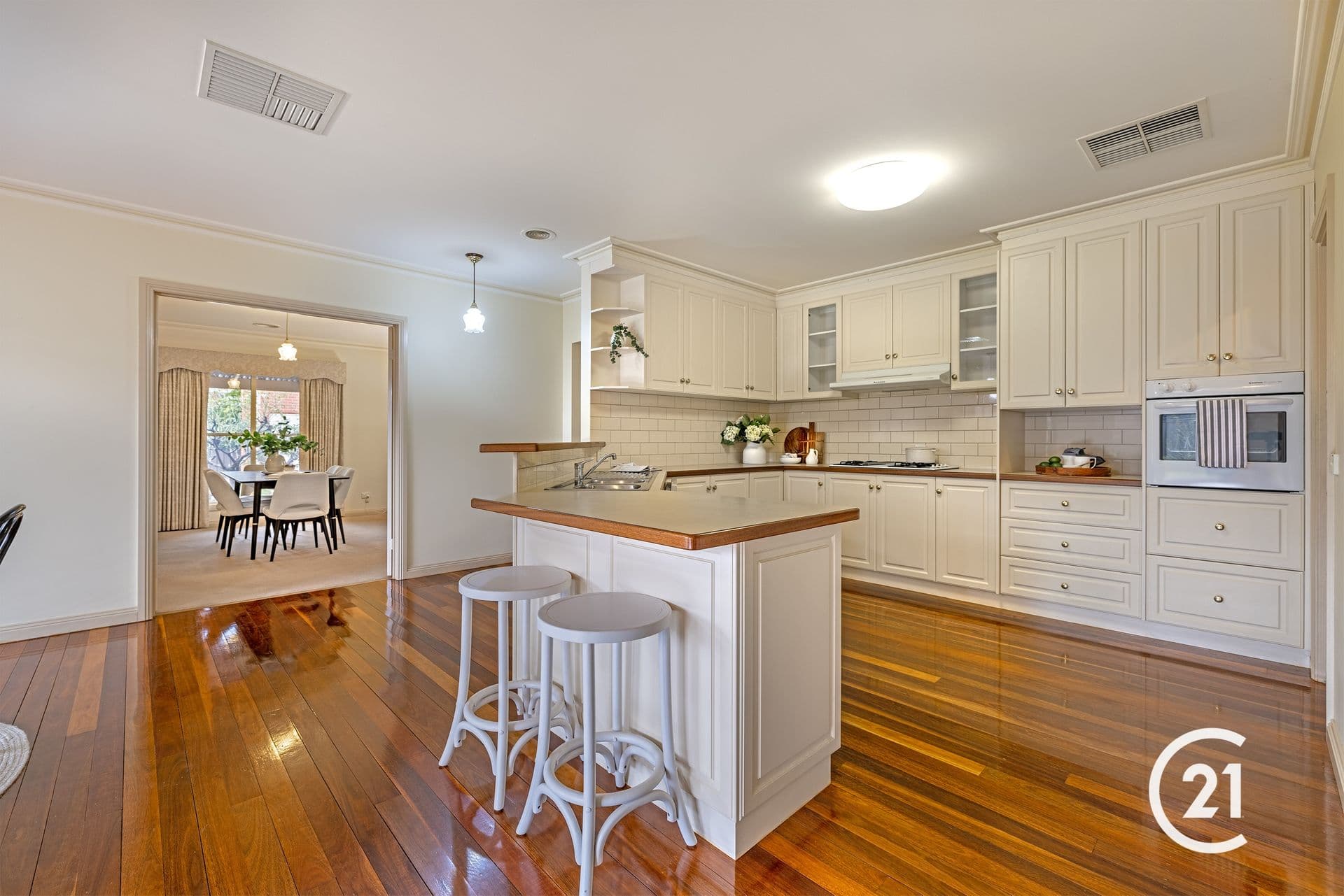 6 Macintyre Crescent, Echuca, VIC, 3564, Echuca - Thumbnail 4