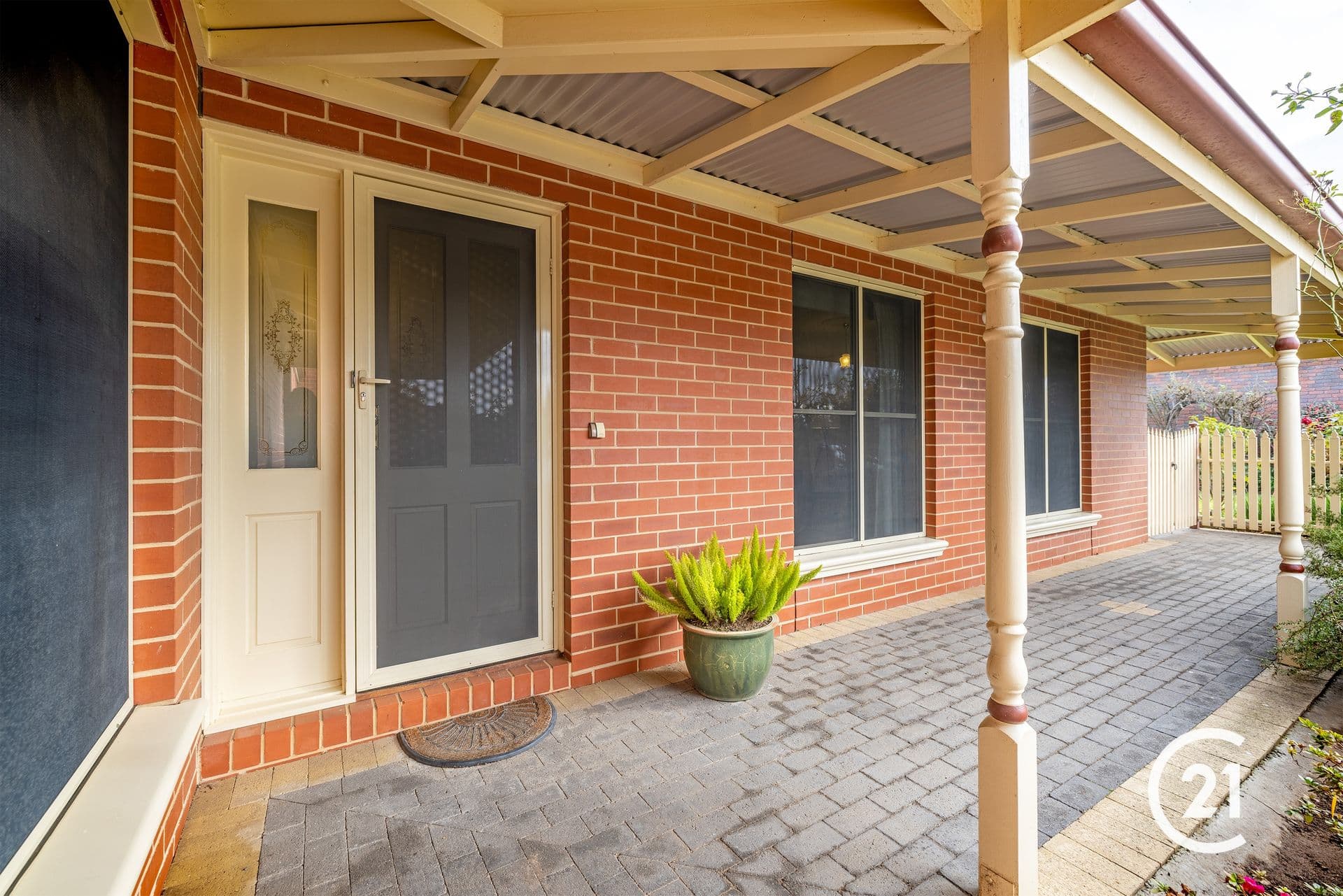 6 Macintyre Crescent, Echuca, VIC, 3564, Echuca - Thumbnail 2