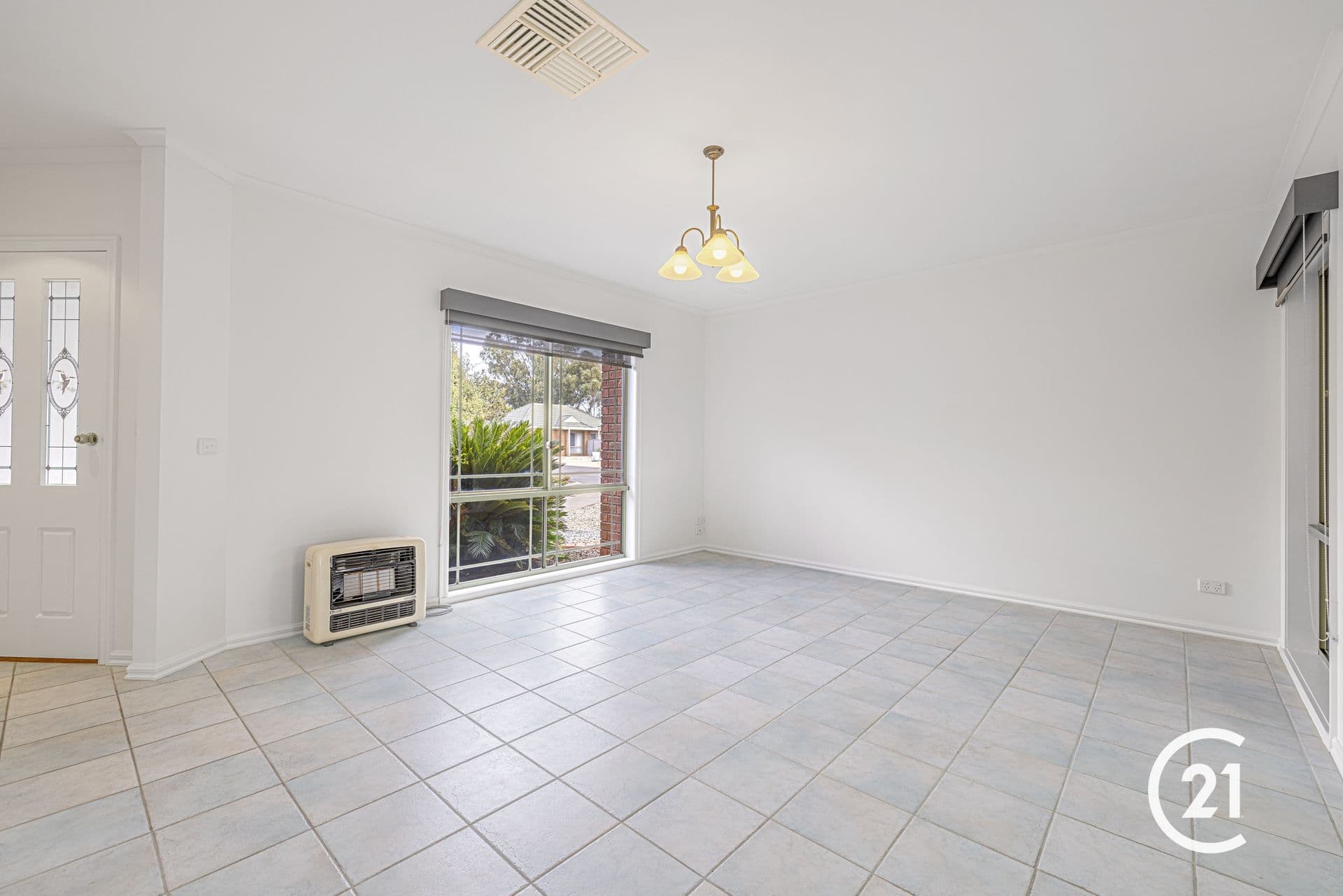 10/2-4 Jacana Avenue, Moama, NSW, 2731, Moama - Thumbnail 3