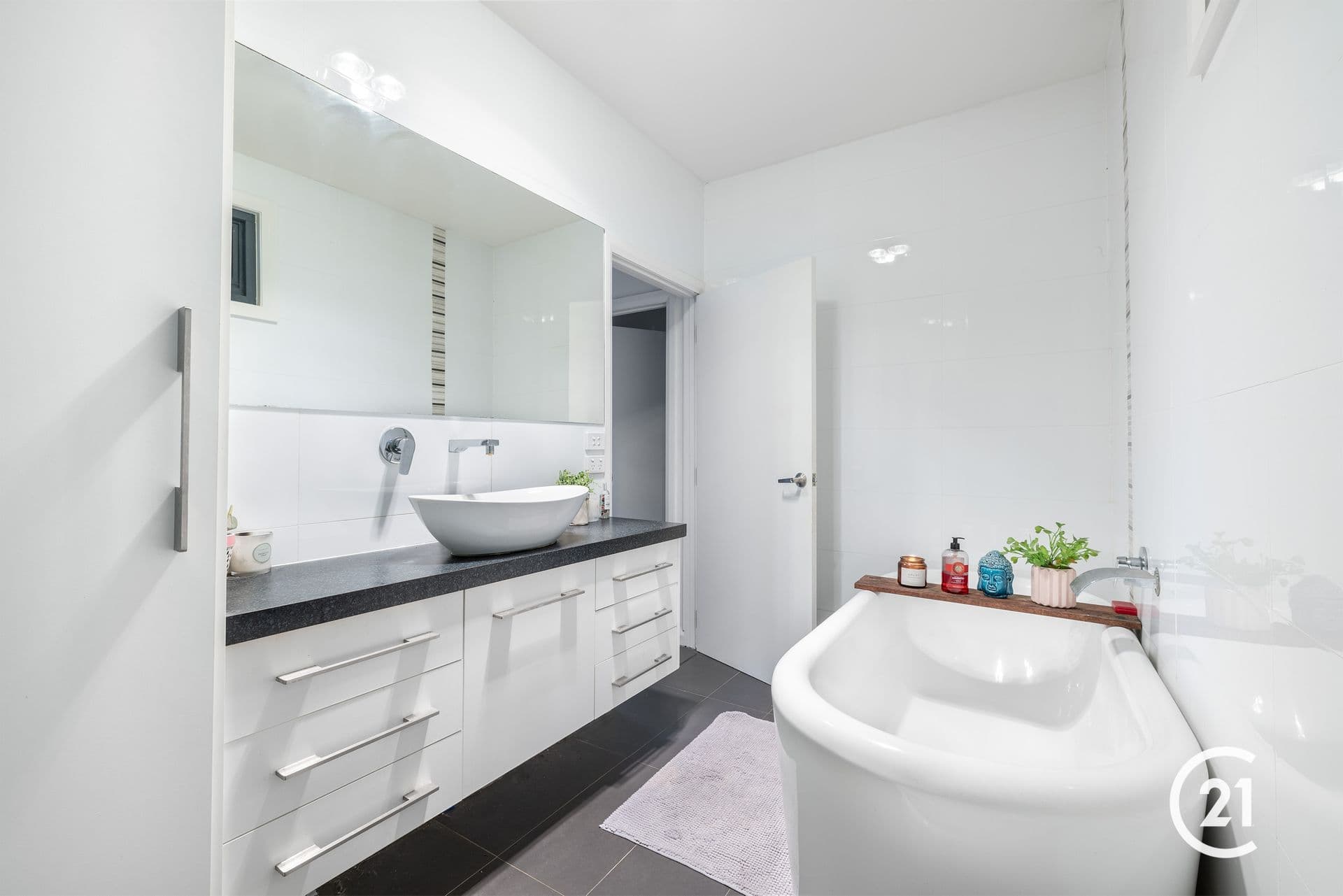 94 Hume Street, Echuca, VIC, 3564, Echuca - Thumbnail 5