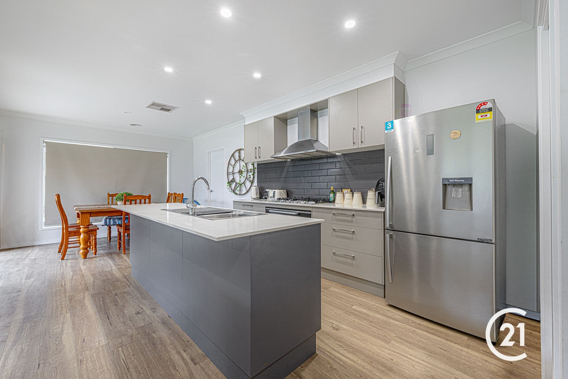 42 Shackell Street, Echuca, VIC, 3564, Echuca - Thumbnail 2
