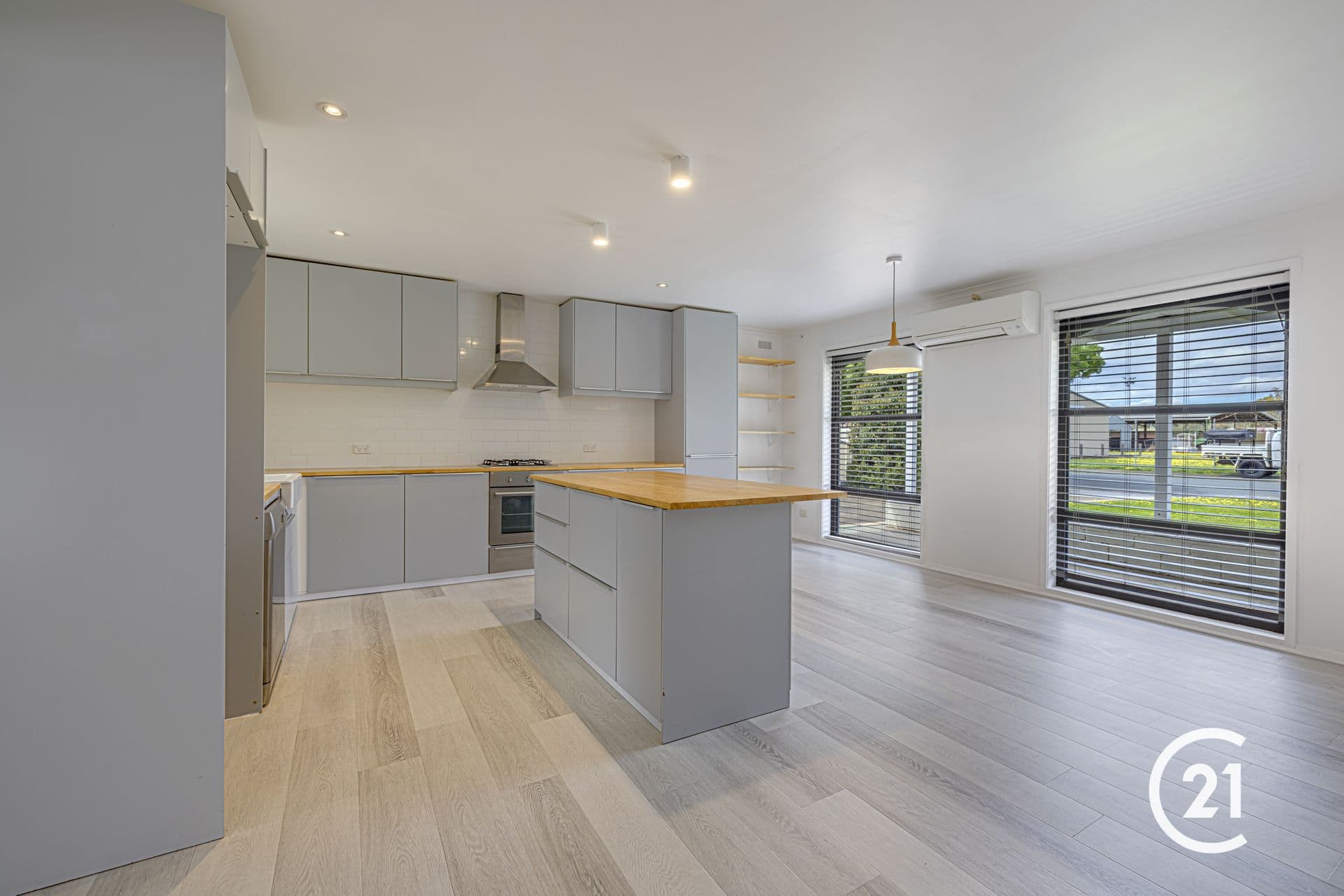 56 Simmie Street, Echuca, VIC, 3564, Echuca - Thumbnail 3