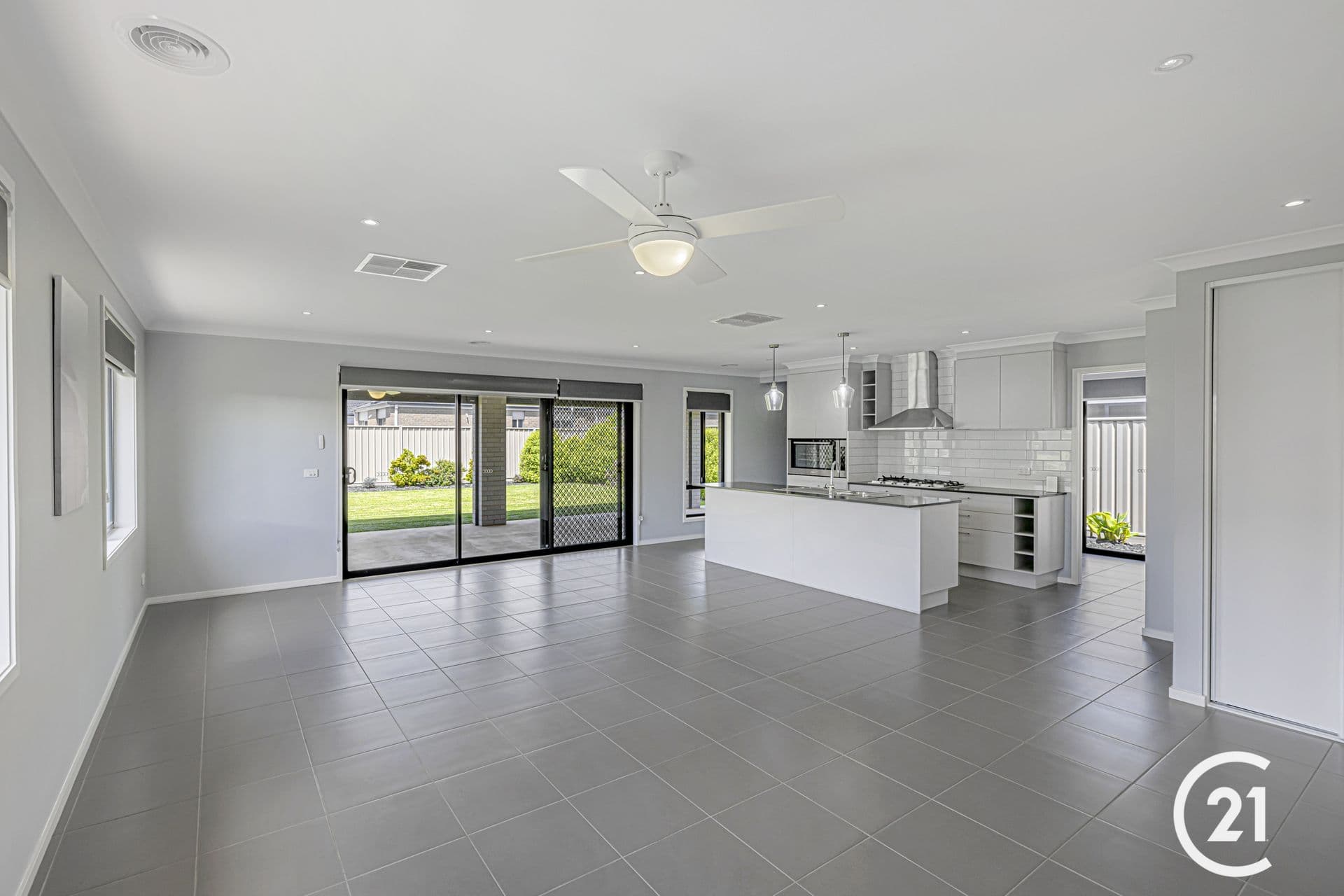 4 Wilkinson Drive, Echuca, VIC, 3564, Echuca - Thumbnail 3