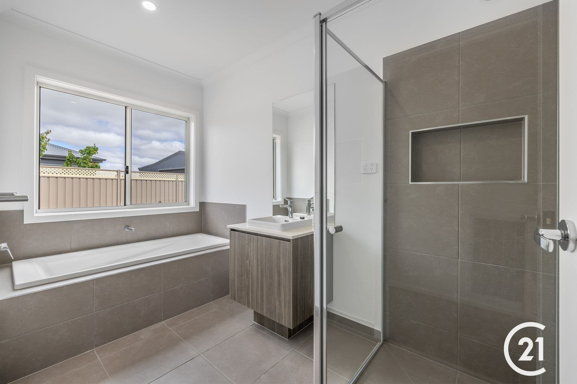 8 Birch Street, Echuca, VIC, 3564, Echuca - Thumbnail 8