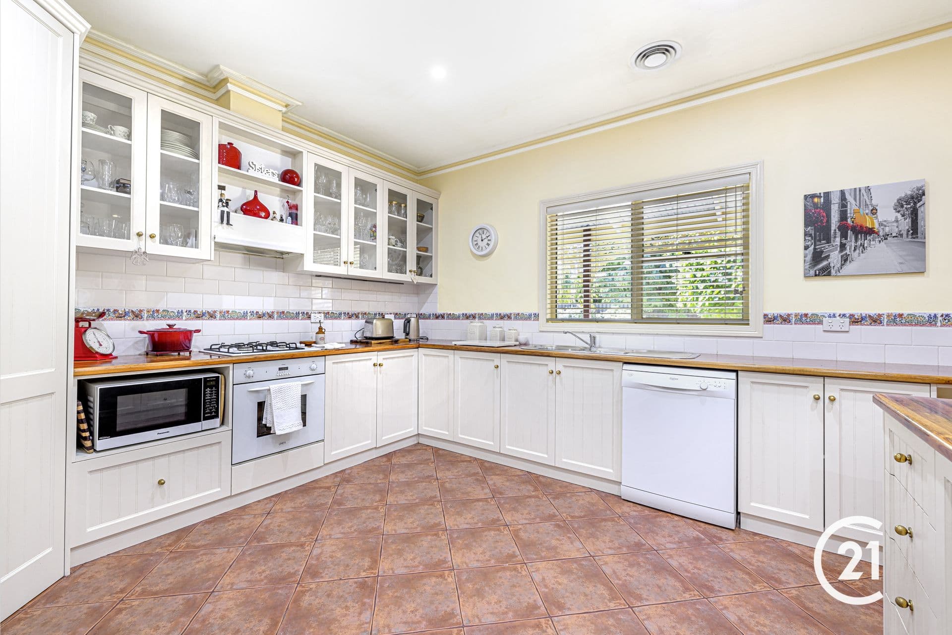 6 Winbi Avenue, Moama, NSW, 2731, Moama - Thumbnail 5