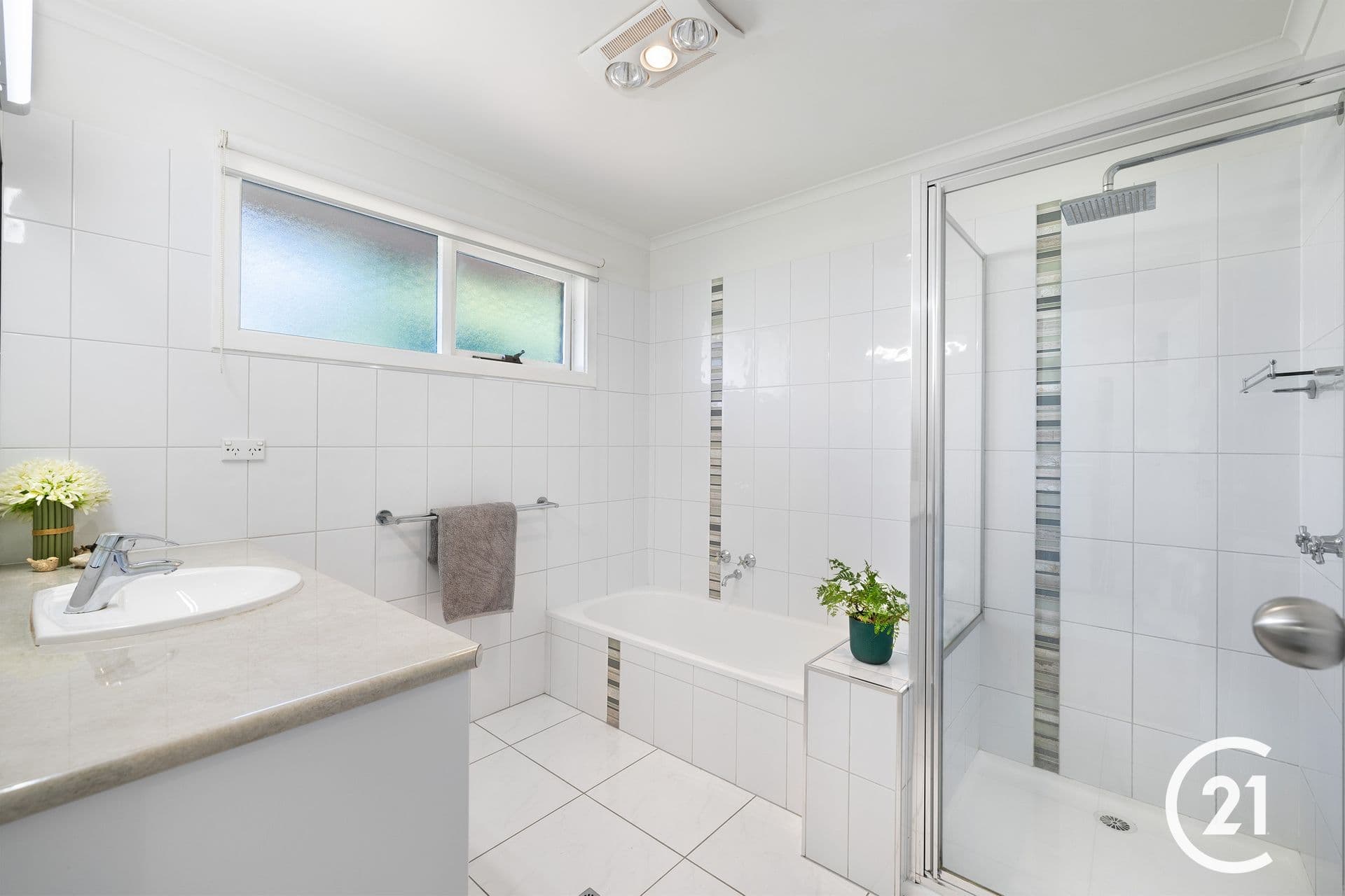 9 Hillview Avenue, Moama, NSW, 2731, Moama - Thumbnail 7