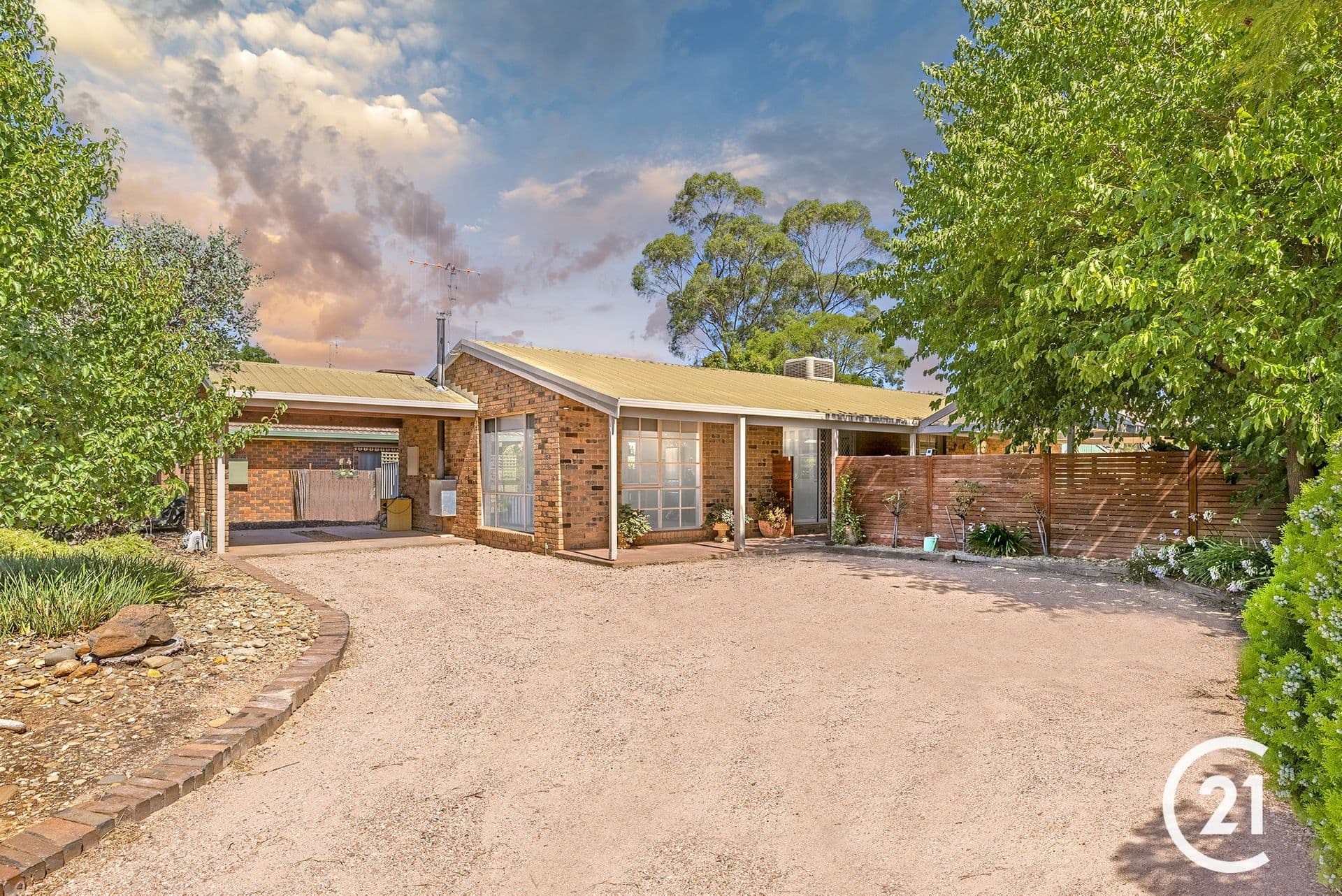 9 Hillview Avenue, Moama, NSW, 2731, Moama - Image 1