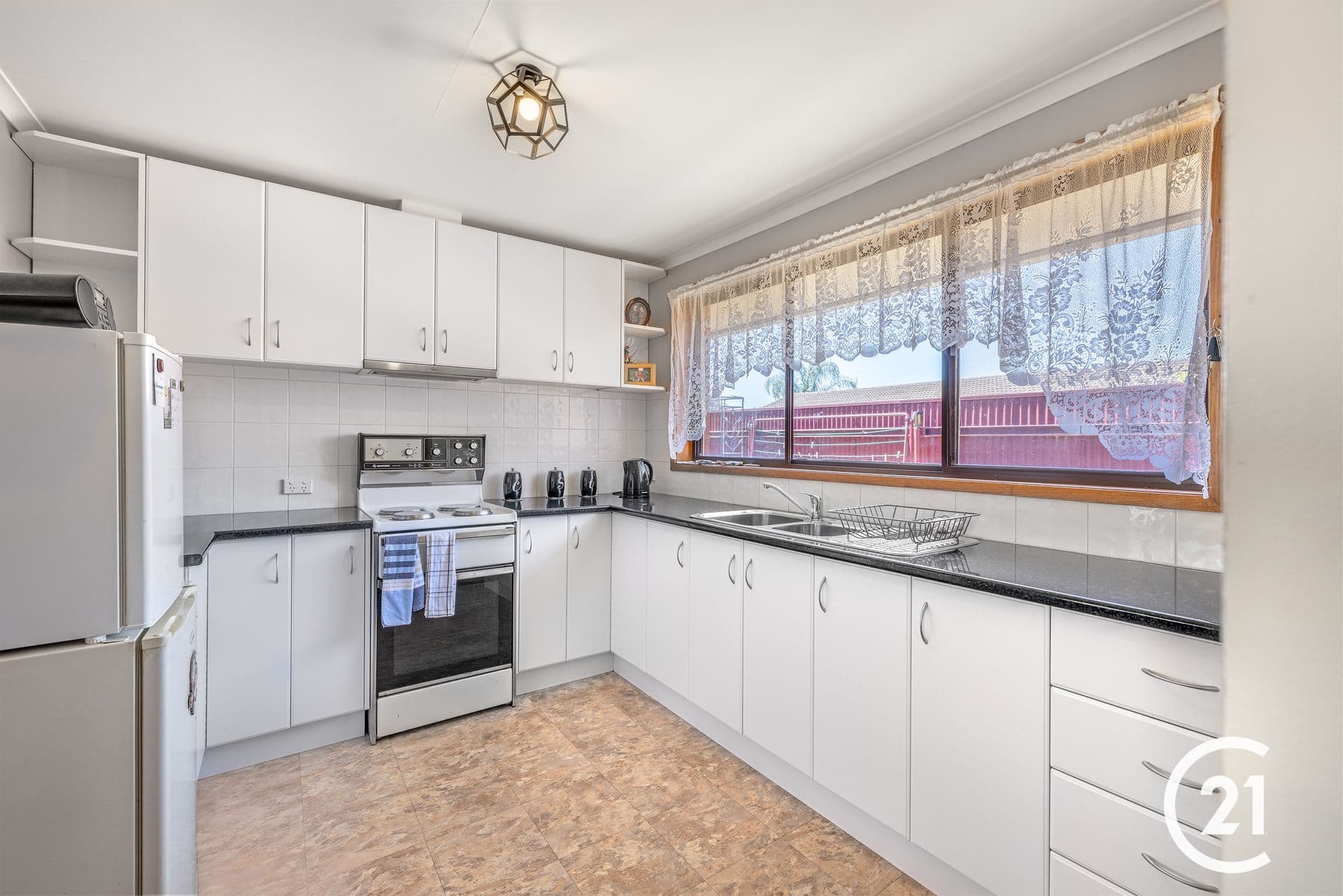 8/53 Eyre Street, Echuca, VIC, 3564, Viewbank - Thumbnail 3
