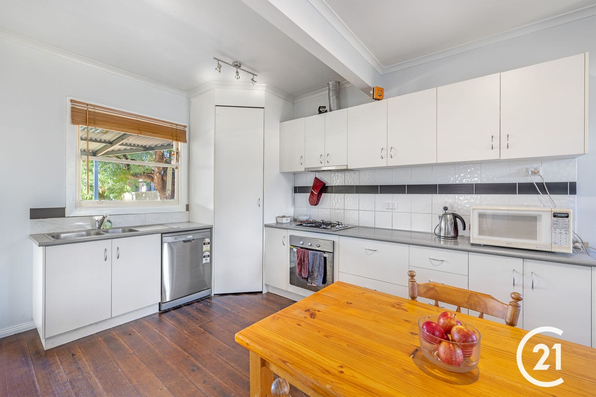 43 Mckinlay Street, Echuca, VIC, 3564, Echuca - Thumbnail 3