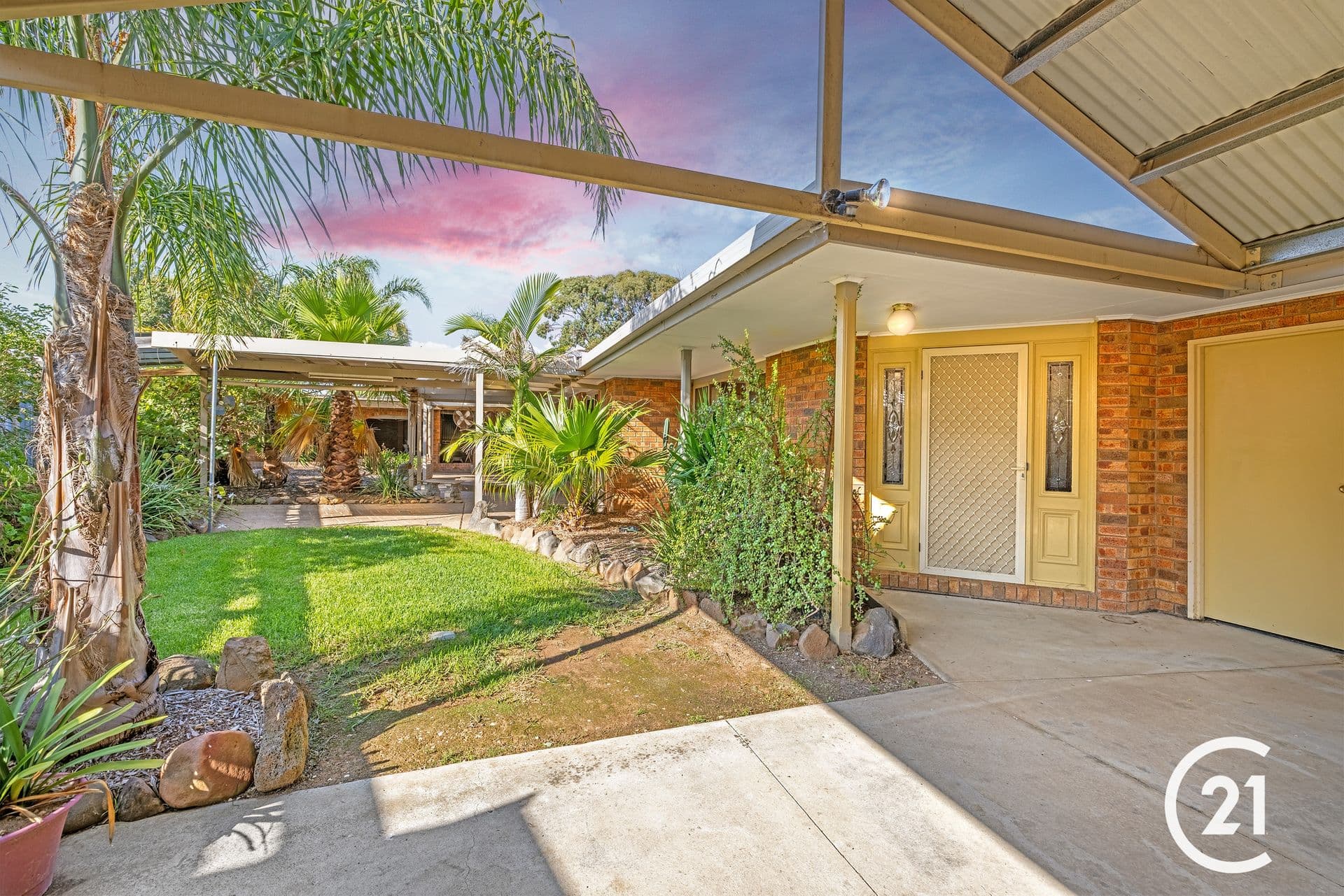 42 Adelaide Crescent, Echuca, VIC, 3564, Echuca - Image 1