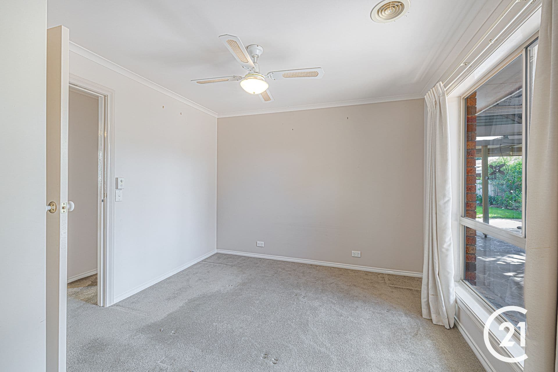 42 Adelaide Crescent, Echuca, VIC, 3564, Echuca - Thumbnail 8