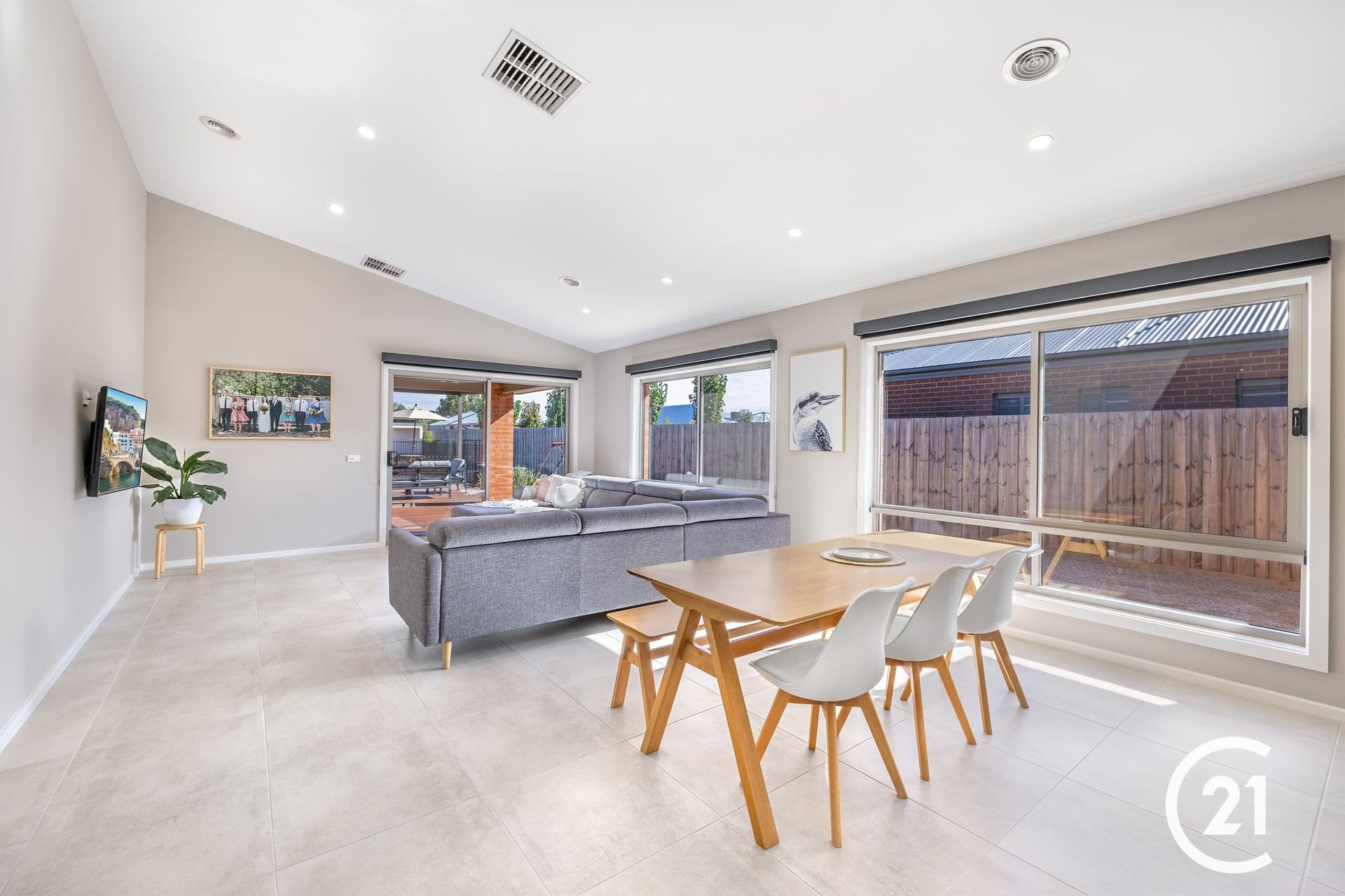 19 Lakeview Drive, Moama, NSW, 2731, Moama - Thumbnail 2